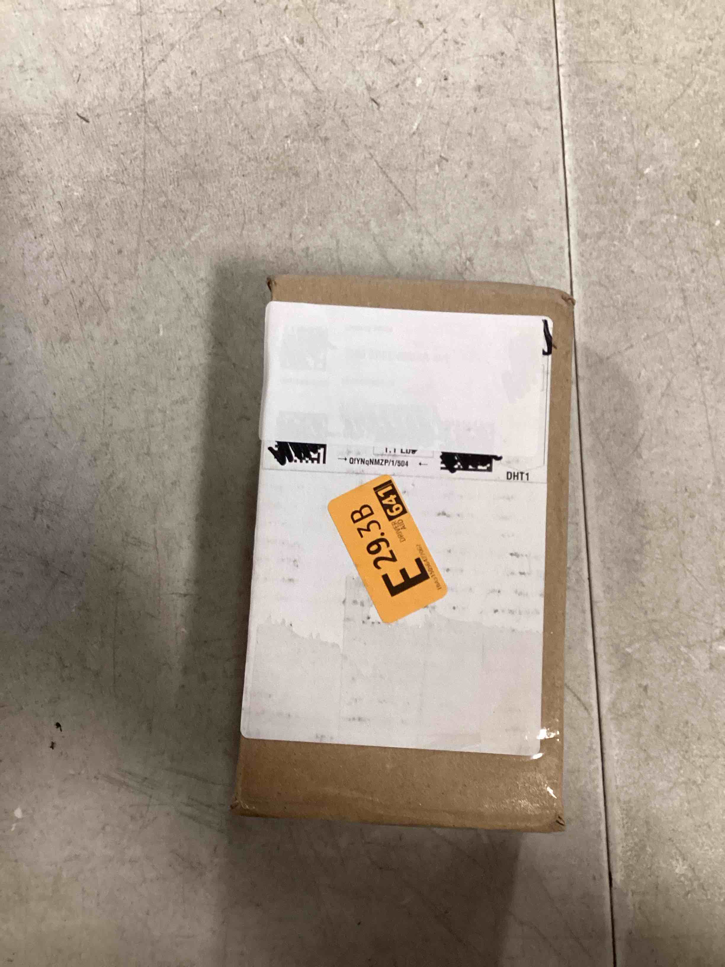 https://s3.amazonaws.com/lotting-images-prod/bidfta/PNK0198269_1726490024931.jpeg