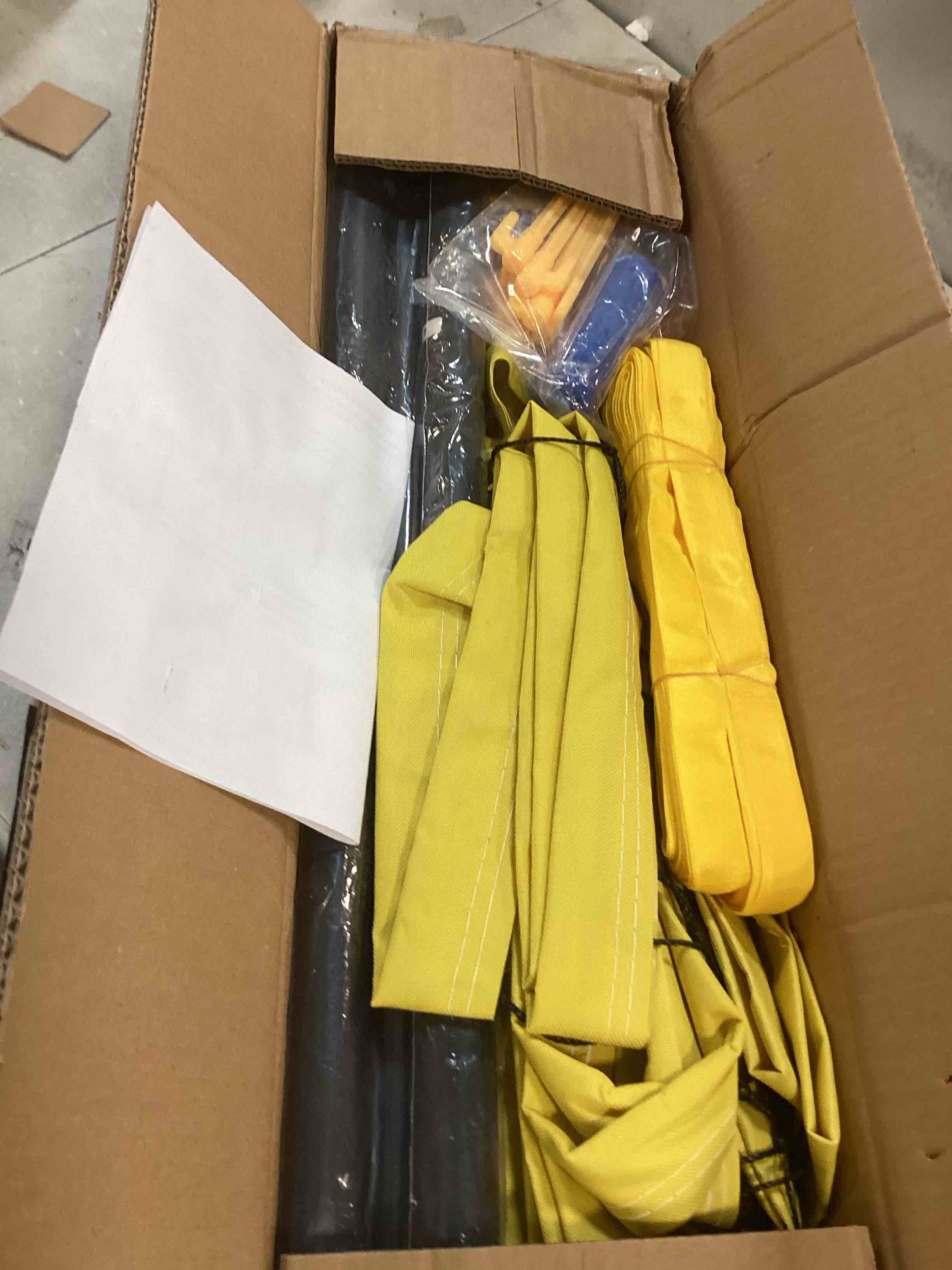 https://s3.amazonaws.com/lotting-images-prod/bidfta/PNK0204201_1725968003902.jpeg