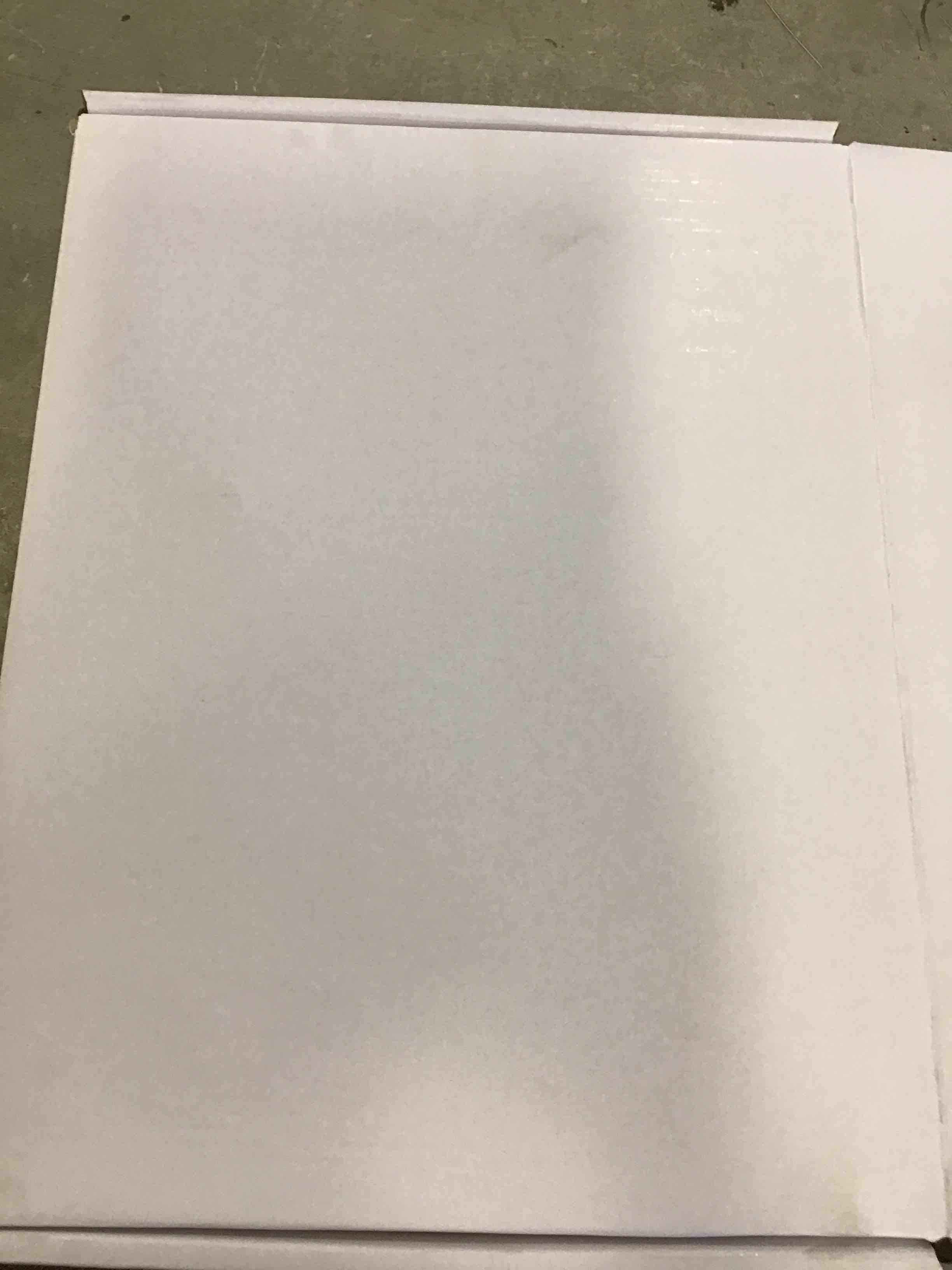 https://s3.amazonaws.com/lotting-images-prod/bidfta/PNK0206268_1726254122136.jpeg