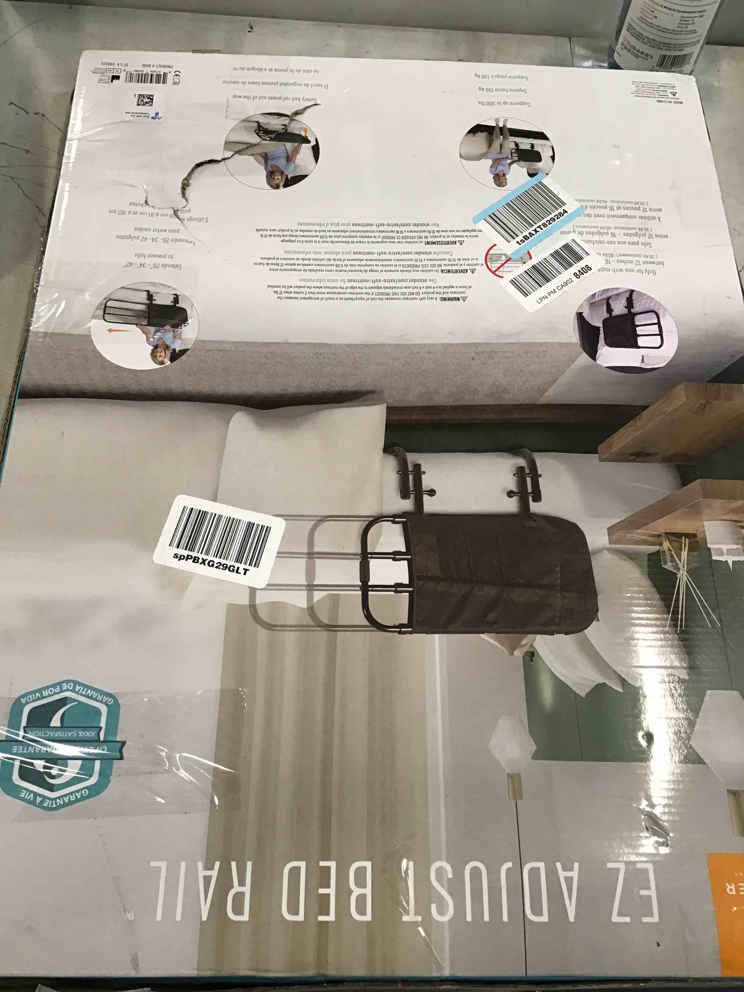 https://s3.amazonaws.com/lotting-images-prod/bidfta/PNK0207119_1727366560616.jpeg