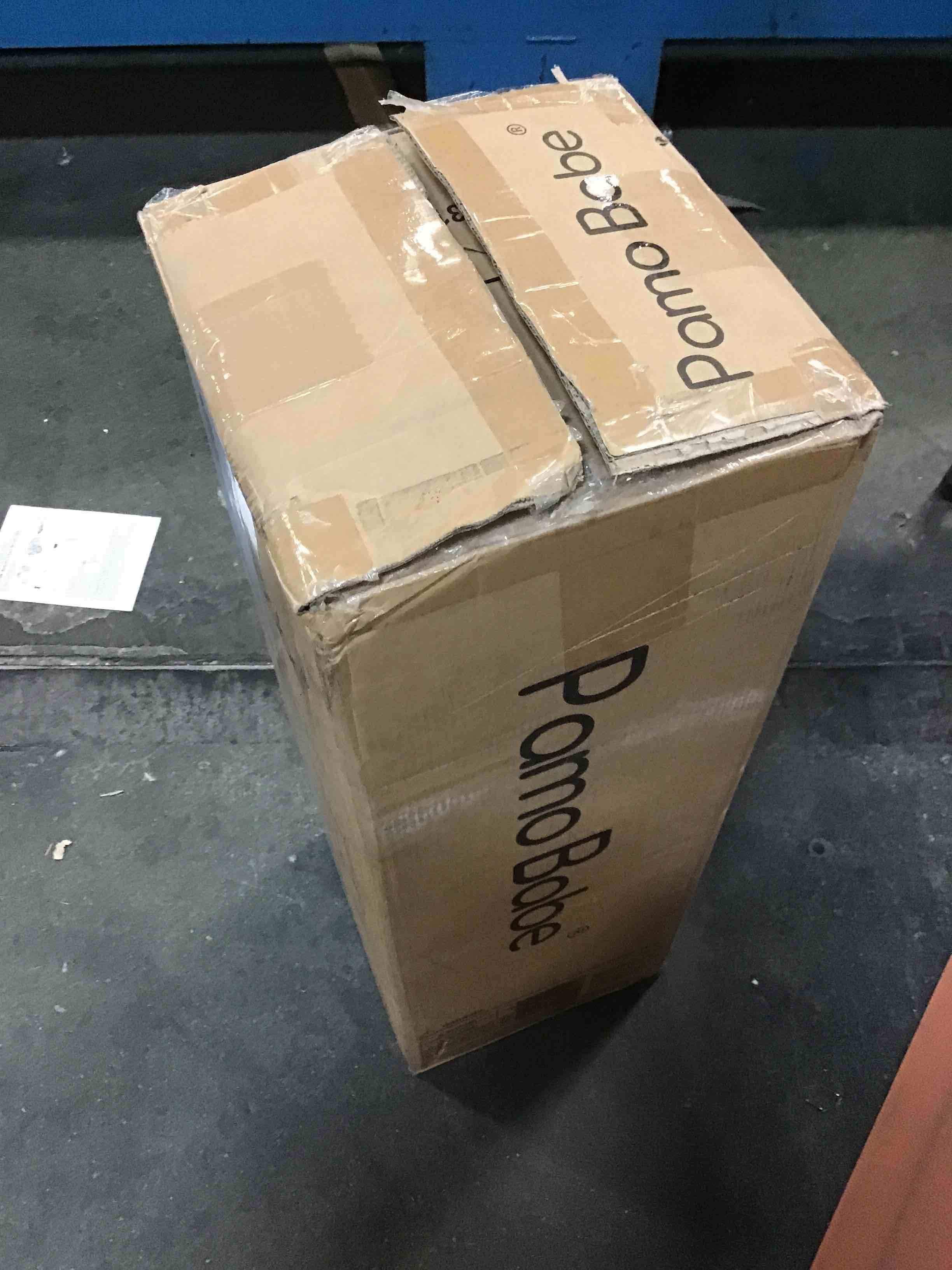 https://s3.amazonaws.com/lotting-images-prod/bidfta/PNK0209323_1725506784831.jpeg