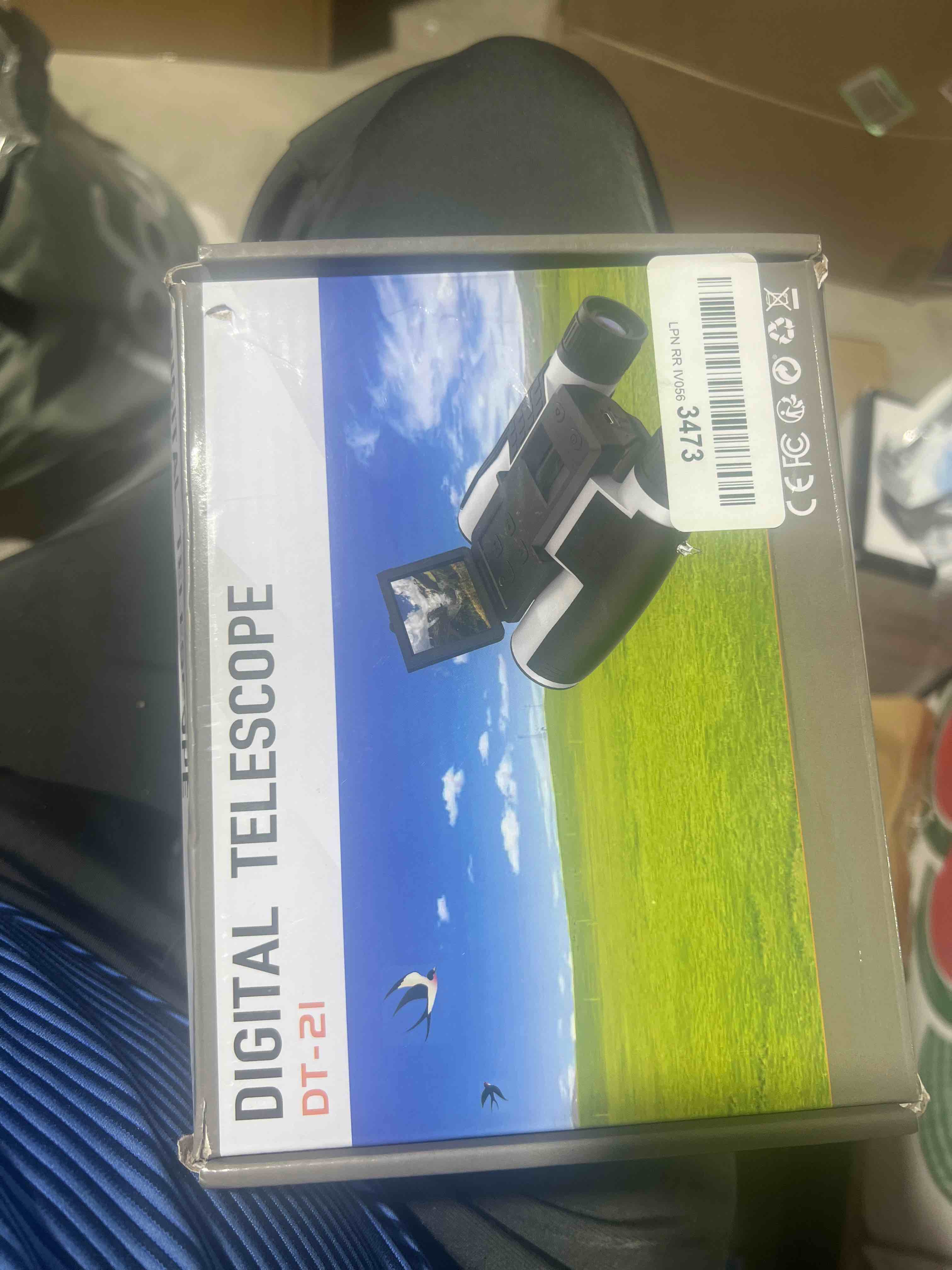 https://s3.amazonaws.com/lotting-images-prod/bidfta/PNK0211492_1728684754777.jpeg
