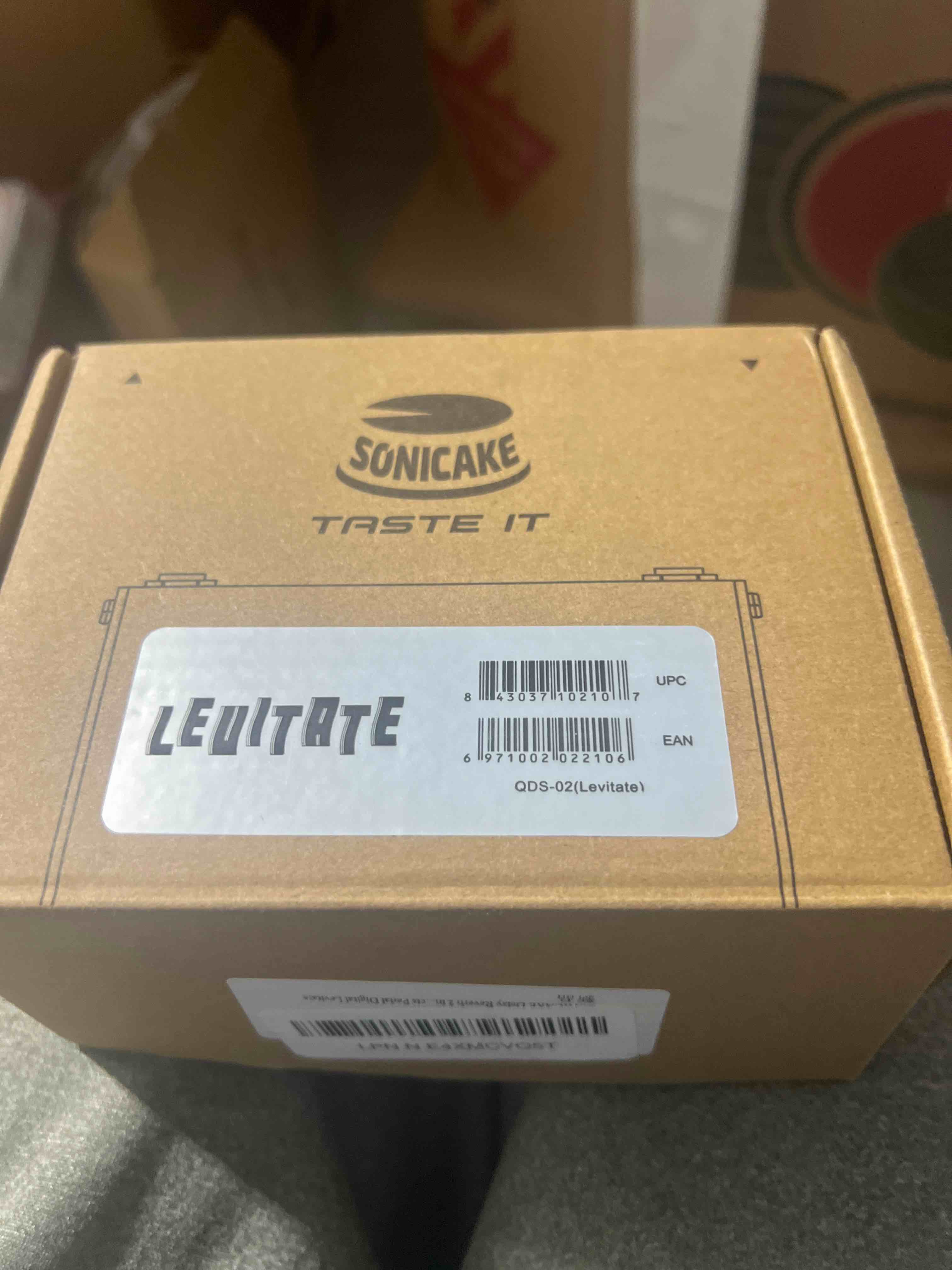 https://s3.amazonaws.com/lotting-images-prod/bidfta/PNK0211806_1726013409934.jpeg