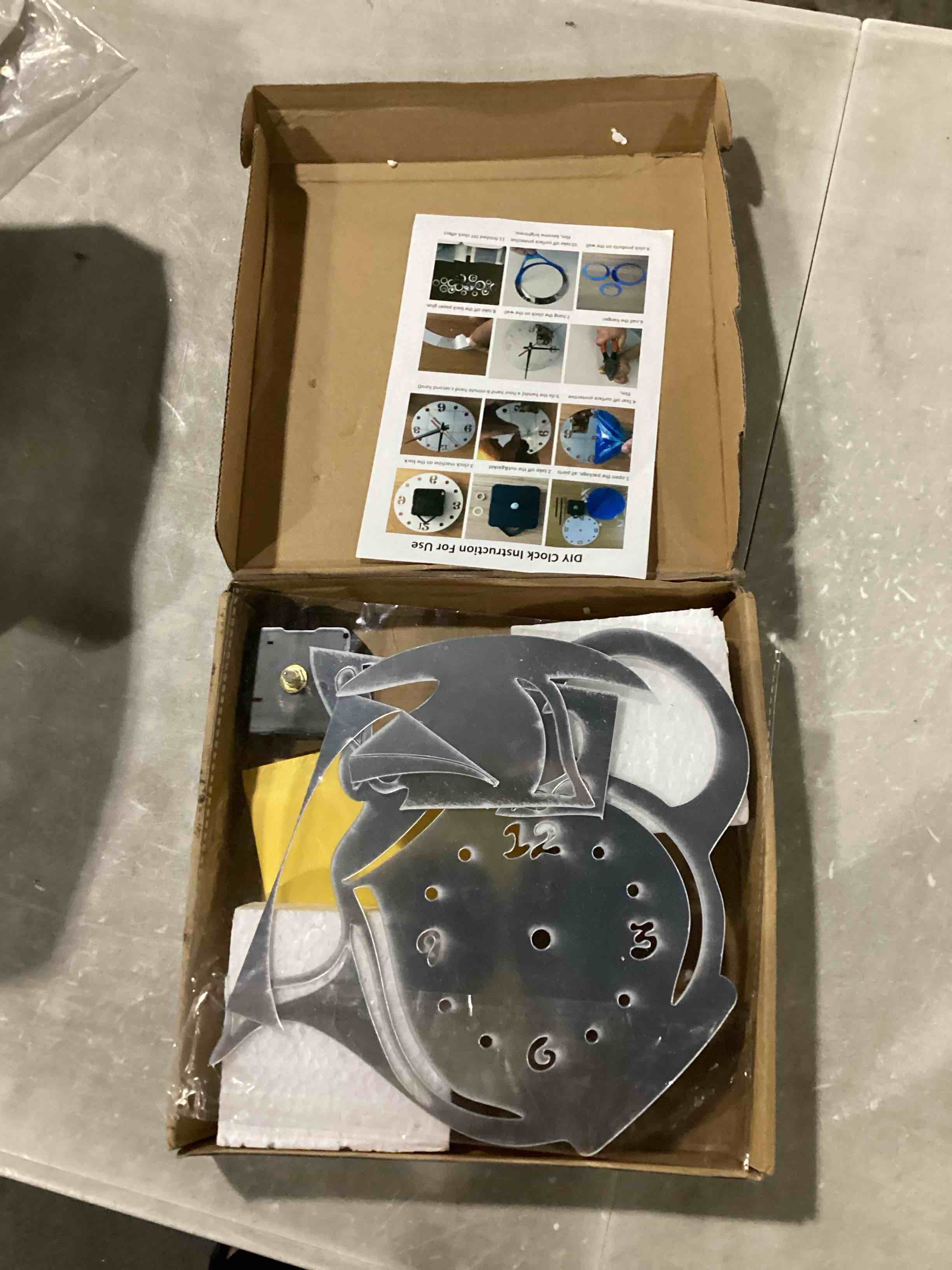 https://s3.amazonaws.com/lotting-images-prod/bidfta/PNK0216712_1738588341310.jpeg