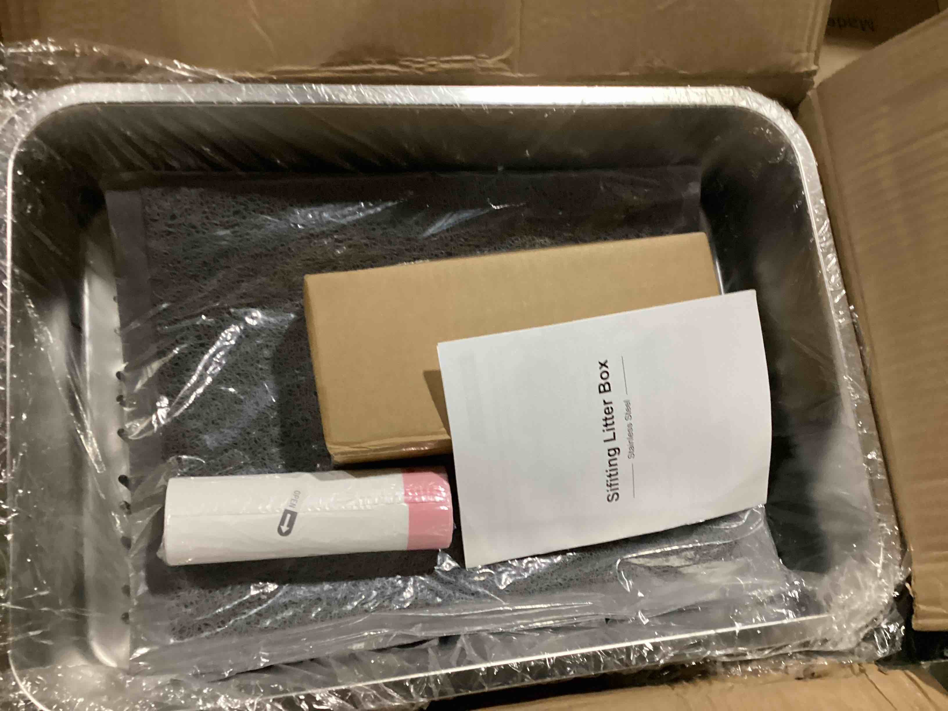 https://s3.amazonaws.com/lotting-images-prod/bidfta/PNK0216792_1738341472137.jpeg