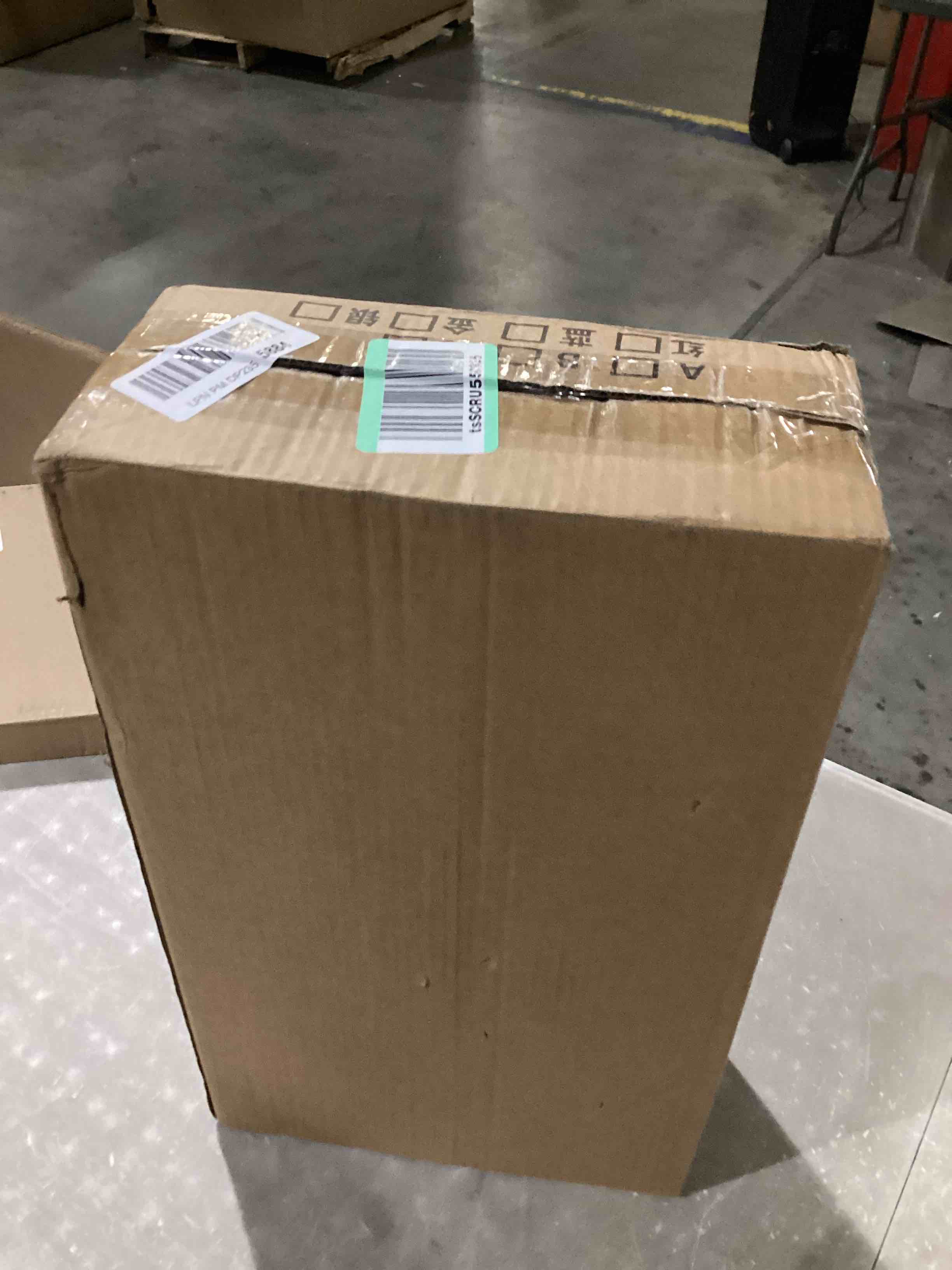 https://s3.amazonaws.com/lotting-images-prod/bidfta/PNK0216818_1738337520989.jpeg