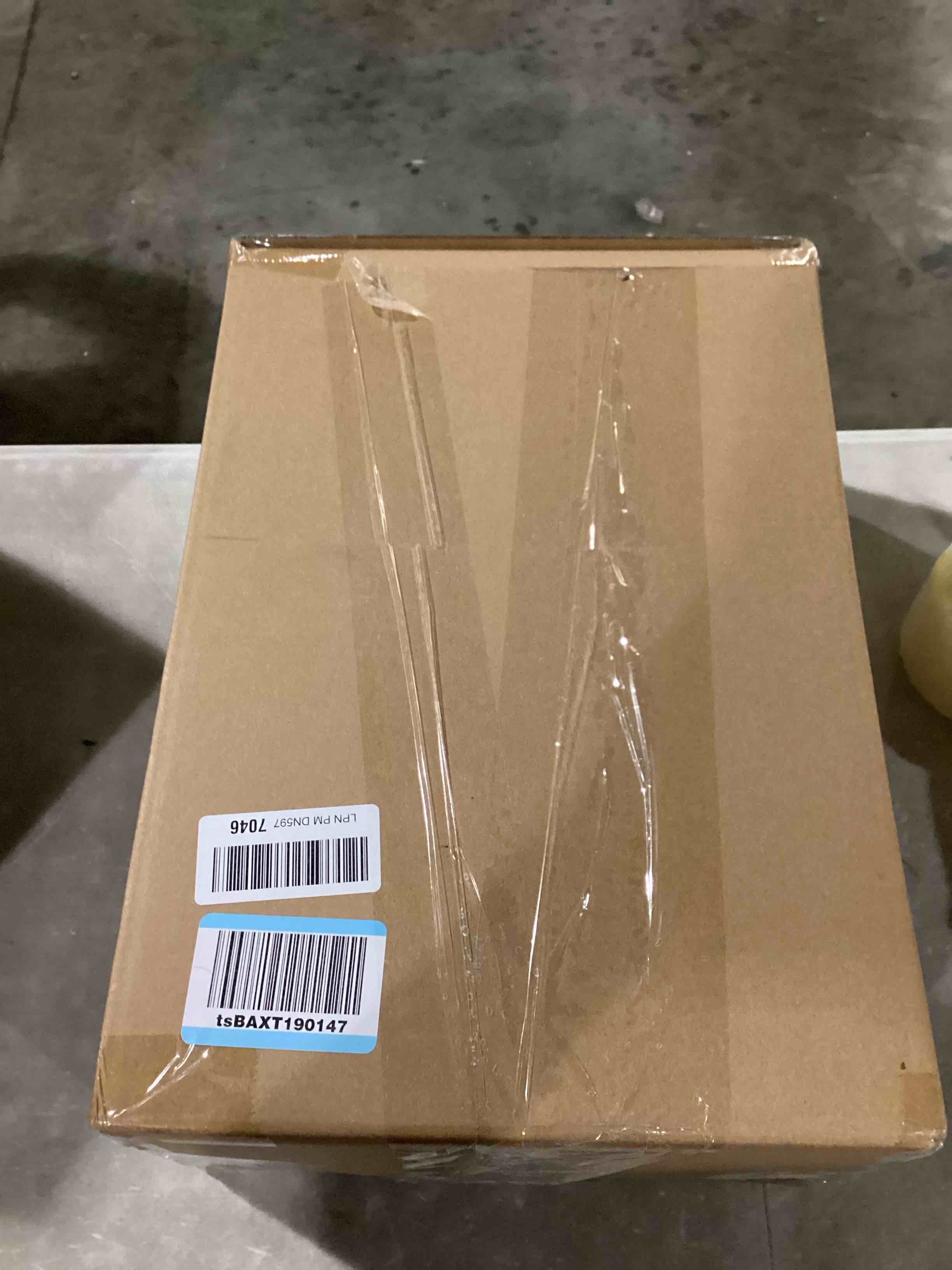 https://s3.amazonaws.com/lotting-images-prod/bidfta/PNK0216828_1738335238444.jpeg