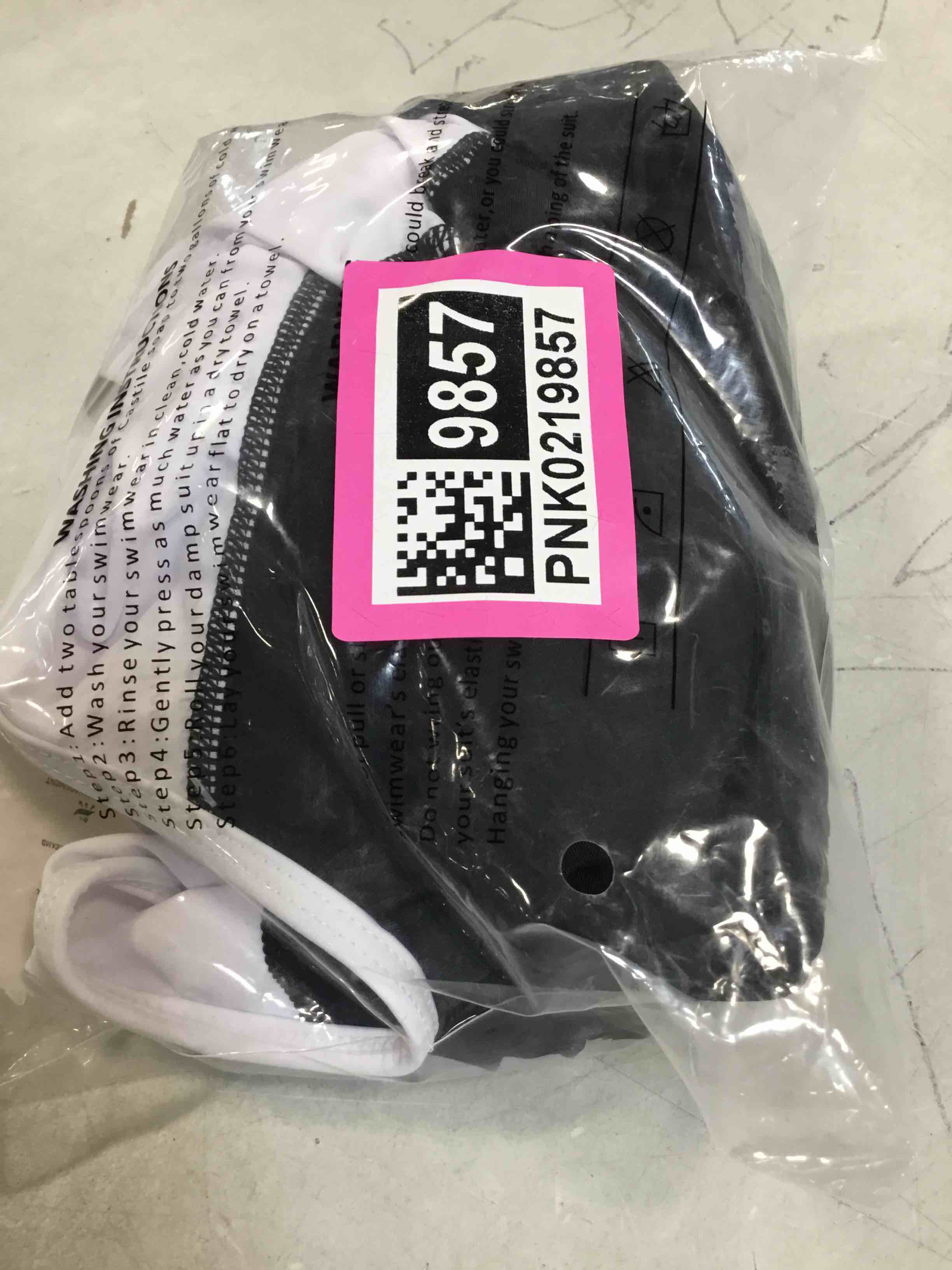 https://s3.amazonaws.com/lotting-images-prod/bidfta/PNK0219857_1726250681714.jpeg