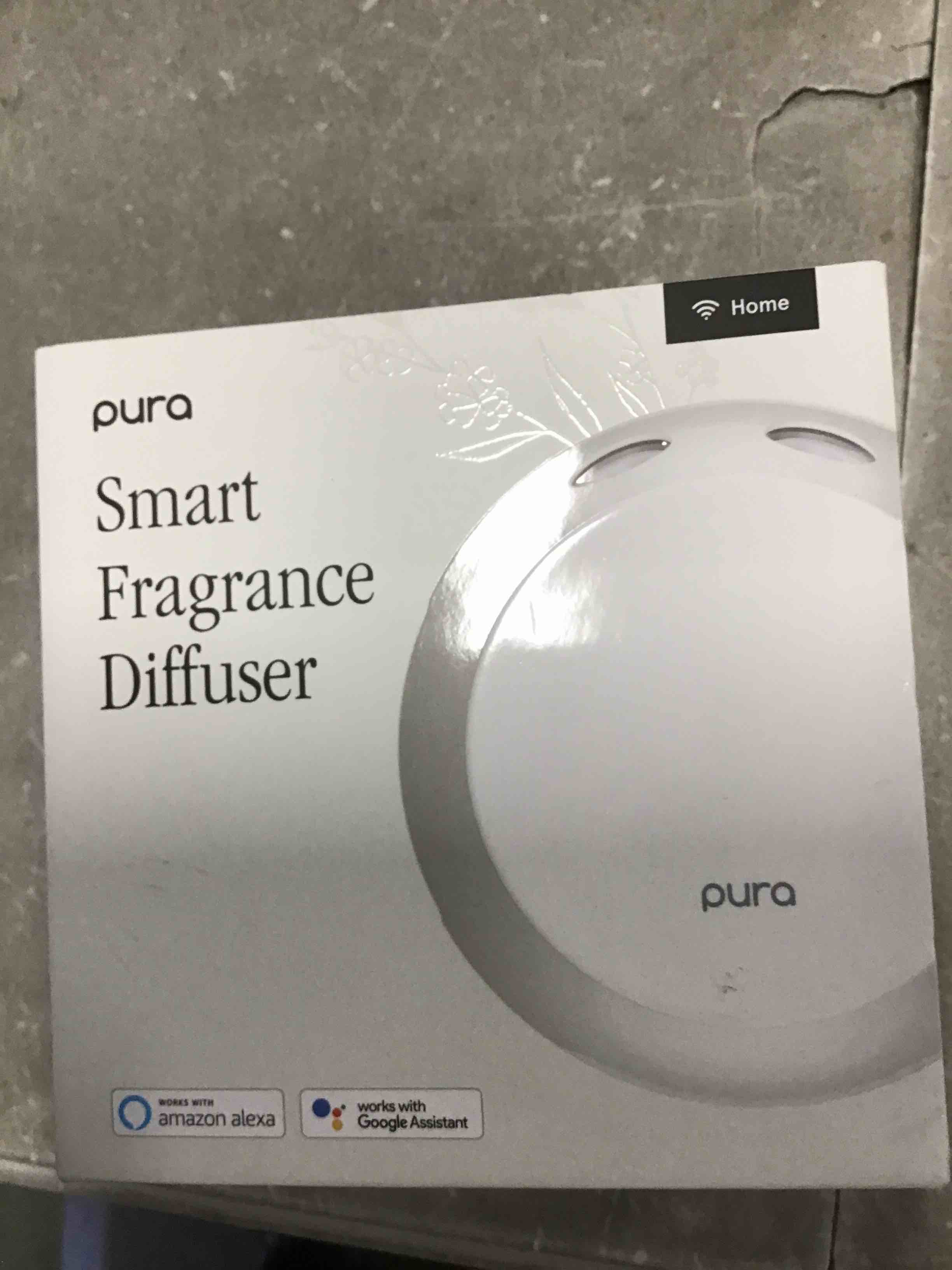 https://s3.amazonaws.com/lotting-images-prod/bidfta/PNK0221179_1726680420953.jpeg