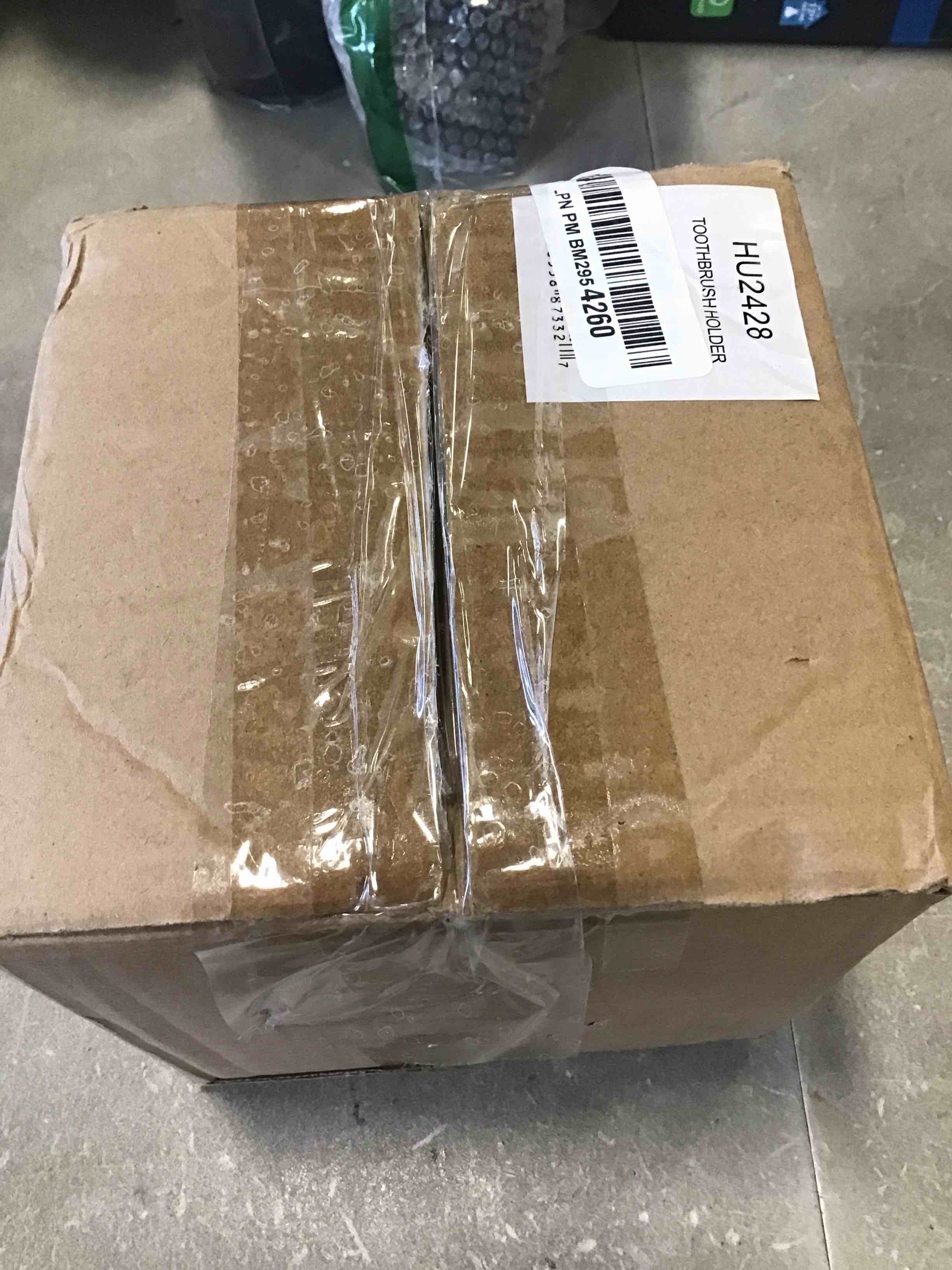 https://s3.amazonaws.com/lotting-images-prod/bidfta/PNK0221639_1726861933526.jpeg