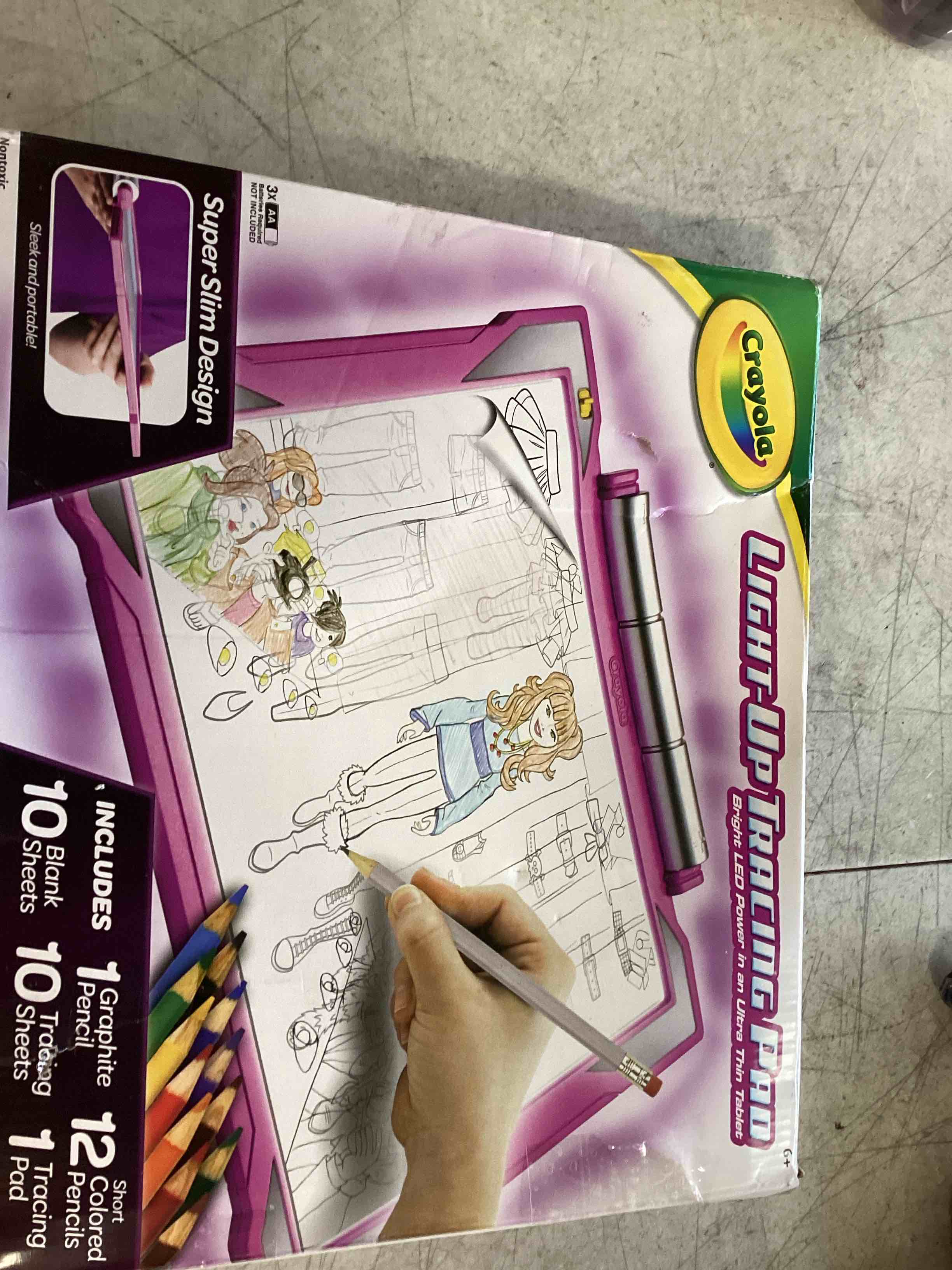 https://s3.amazonaws.com/lotting-images-prod/bidfta/PNK0226151_1726679964124.jpeg