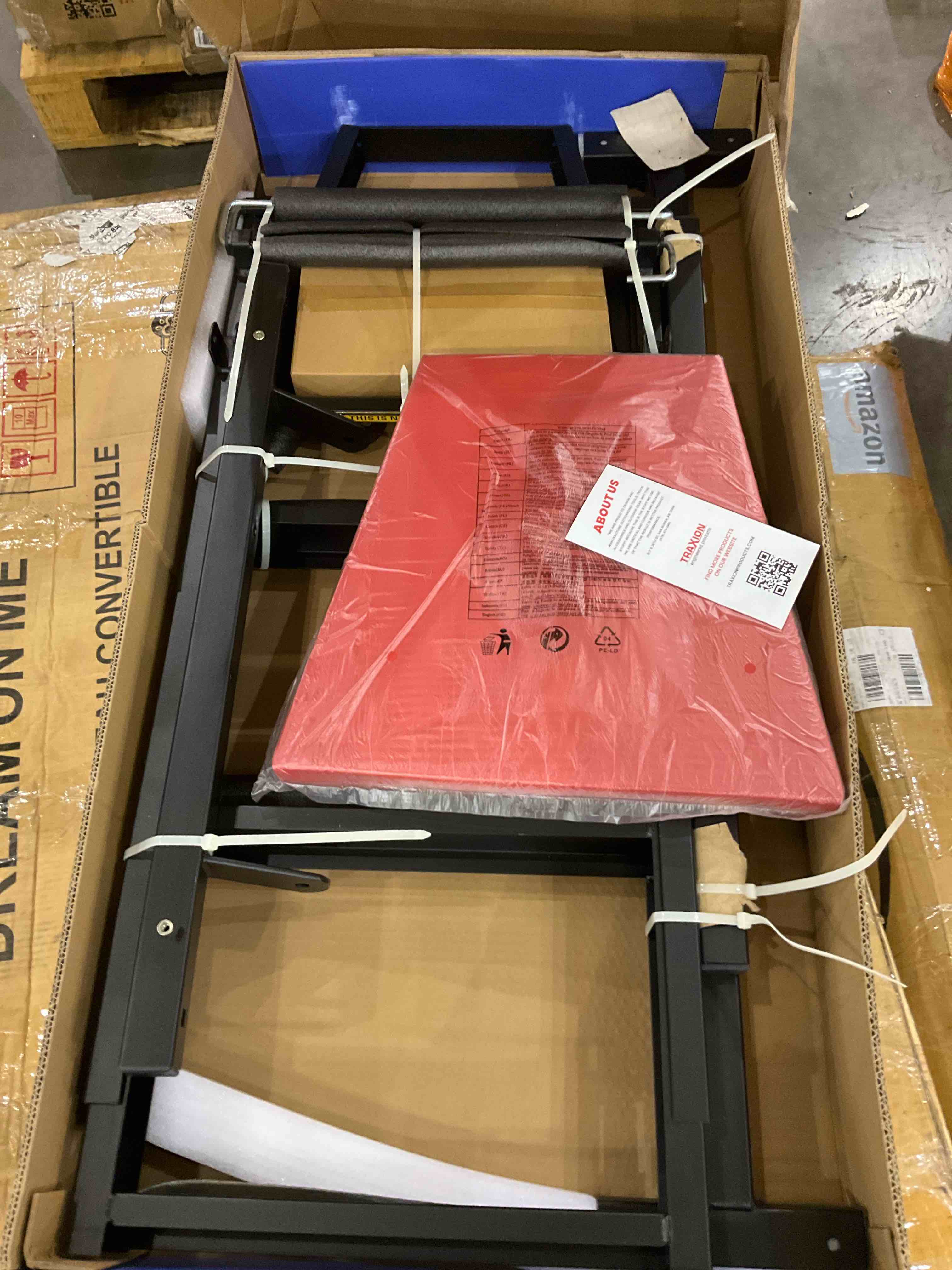 https://s3.amazonaws.com/lotting-images-prod/bidfta/PNK0228909_1727460504031.jpeg