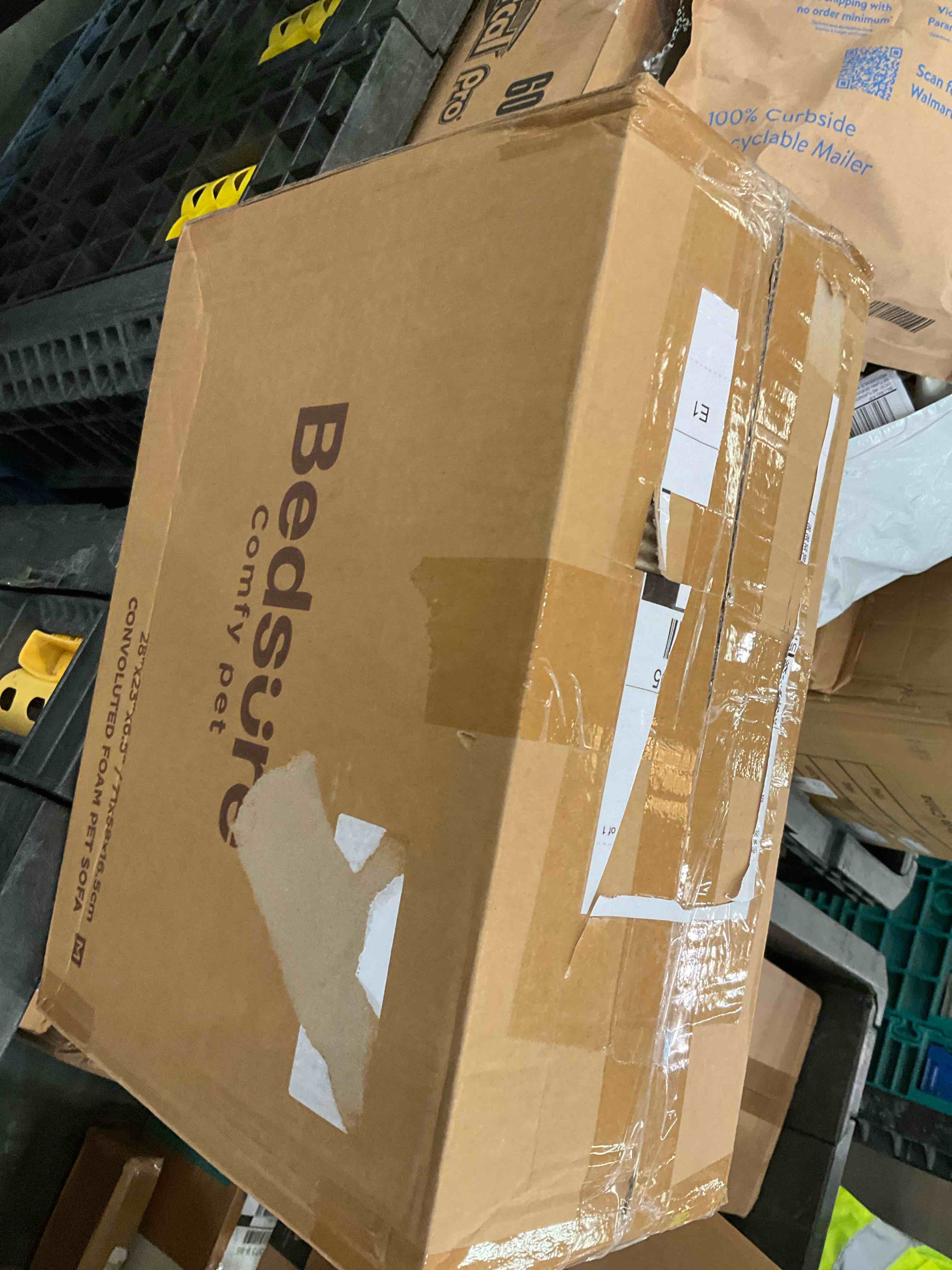 https://s3.amazonaws.com/lotting-images-prod/bidfta/PNK0229726_1726513121453.jpeg
