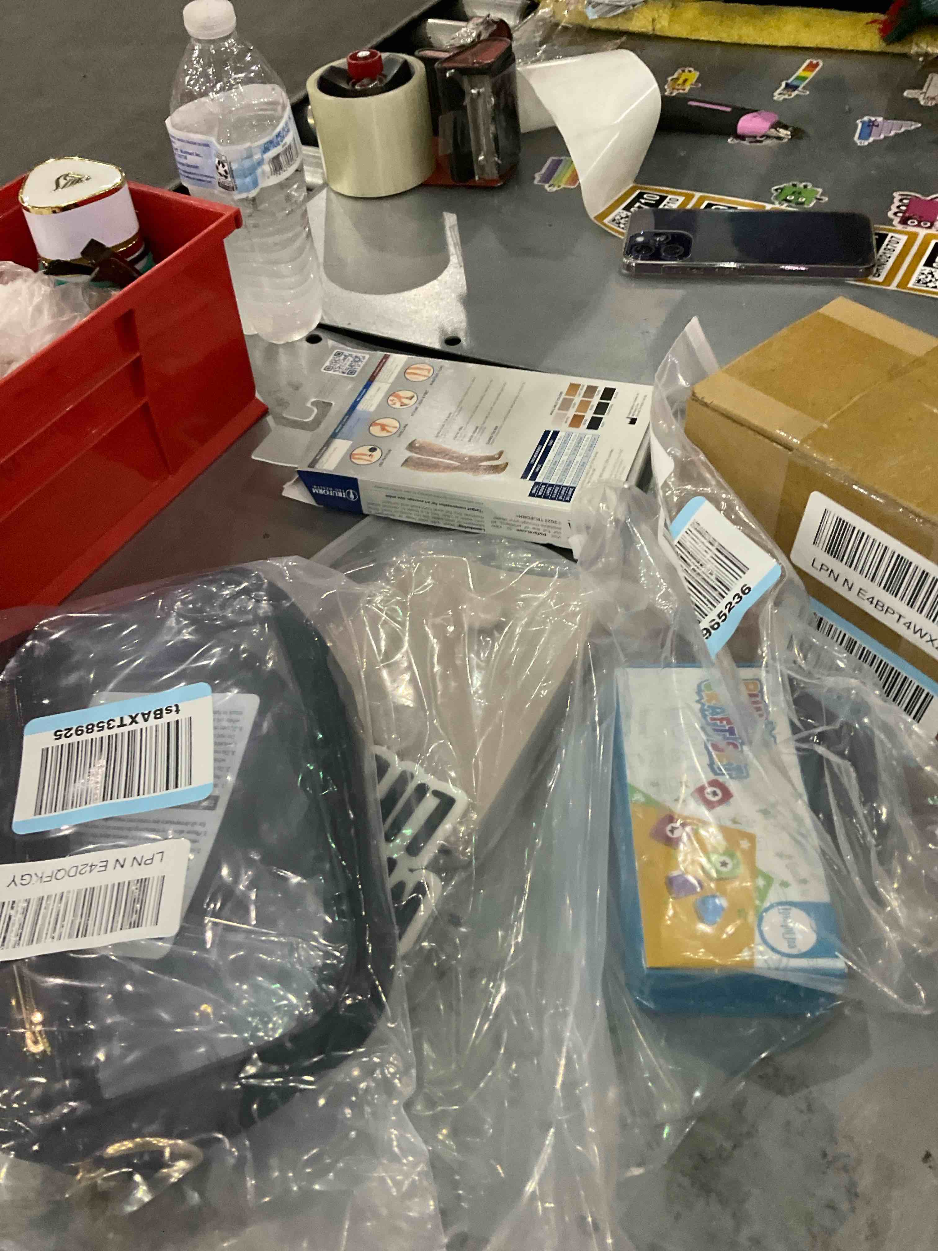 Miscellaneous Grab Bags, Items May Include Home Goods, Children’s Toys, Electronic Accessories, Jewelry, Purses, And Much More