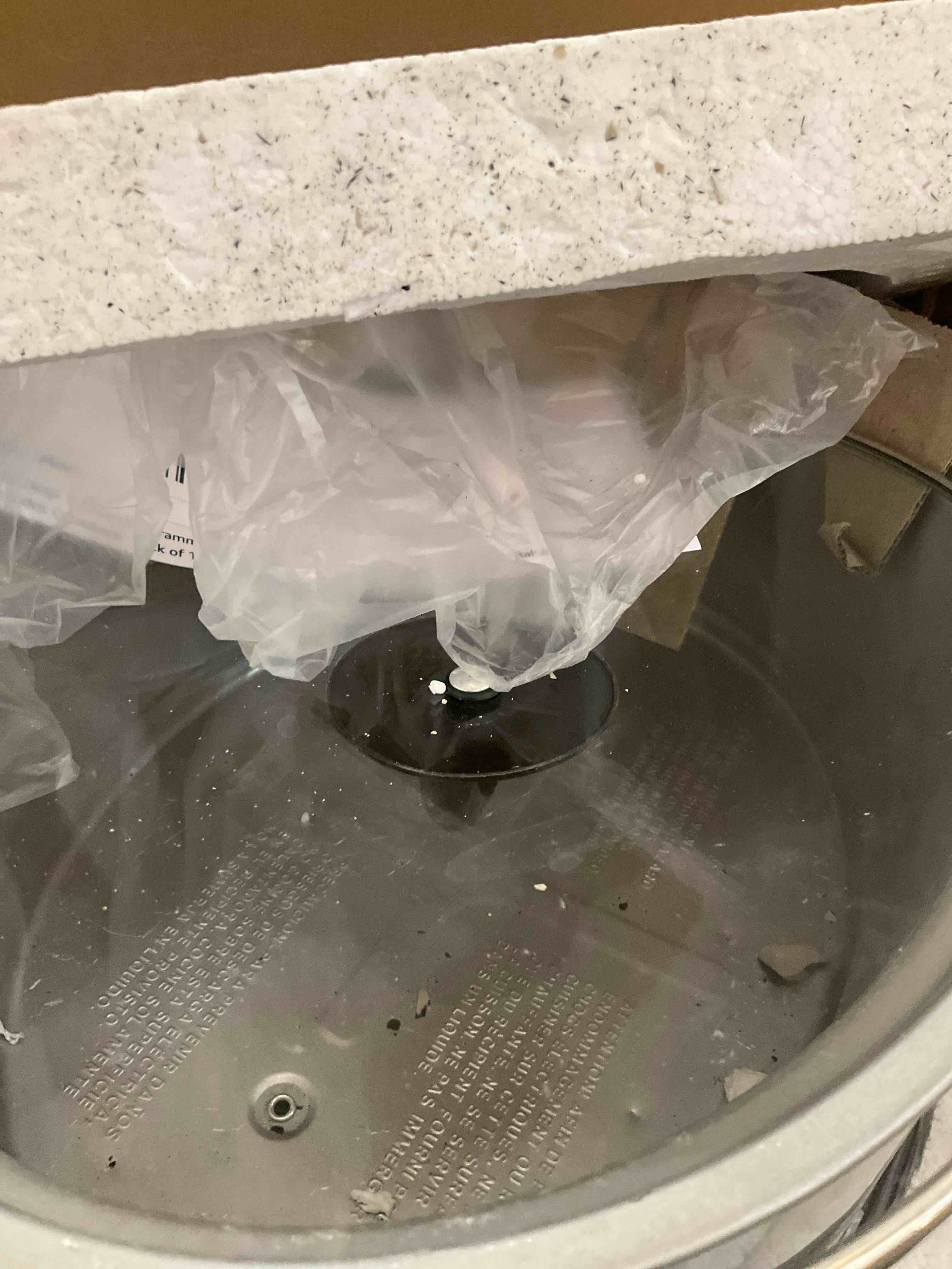 CrockPot Large 8Quart Programmable Slow Cooker with Auto Warm Setting