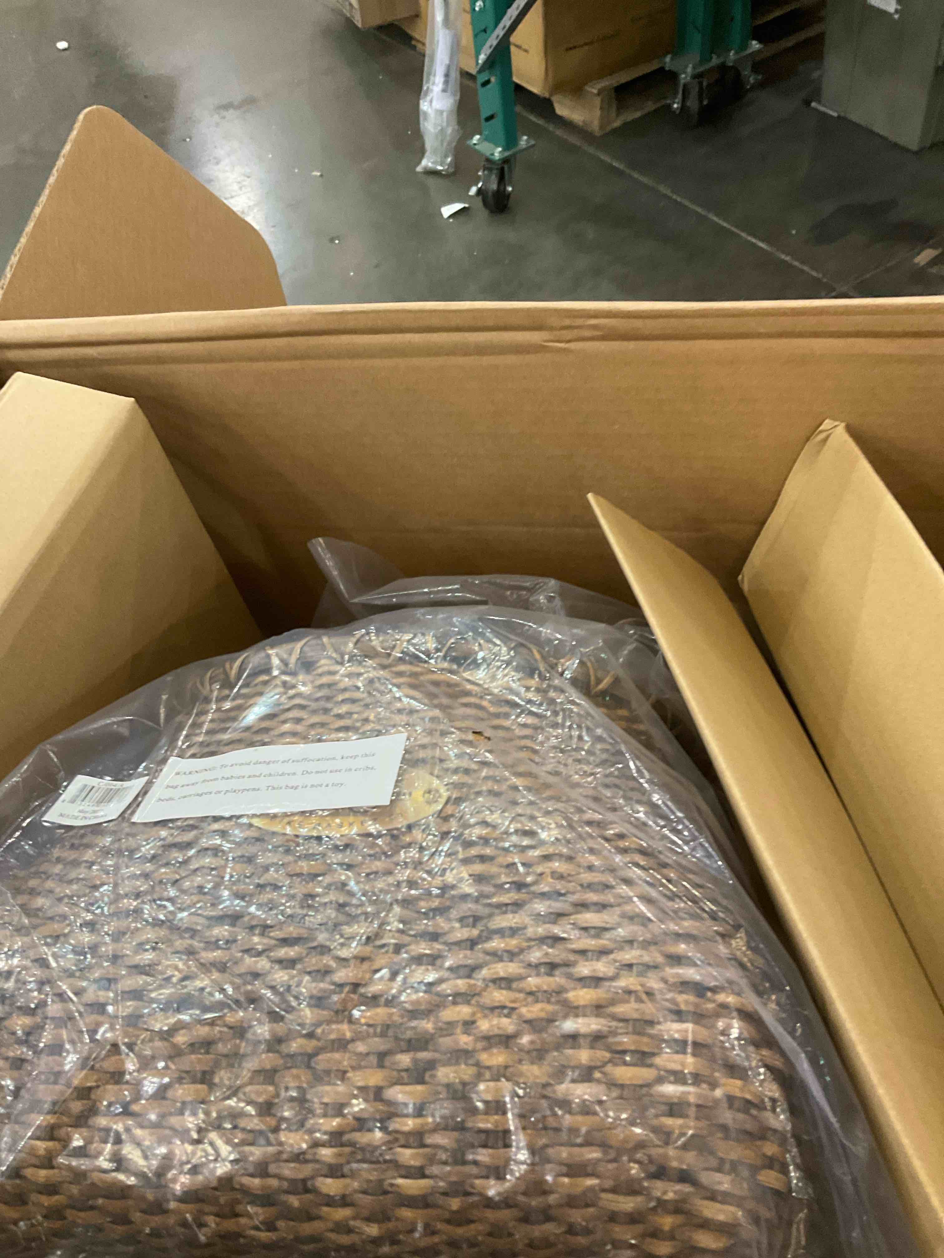 Nantucket Bicycle Basket Co. Lightship Collection Adult Bicycle Basket