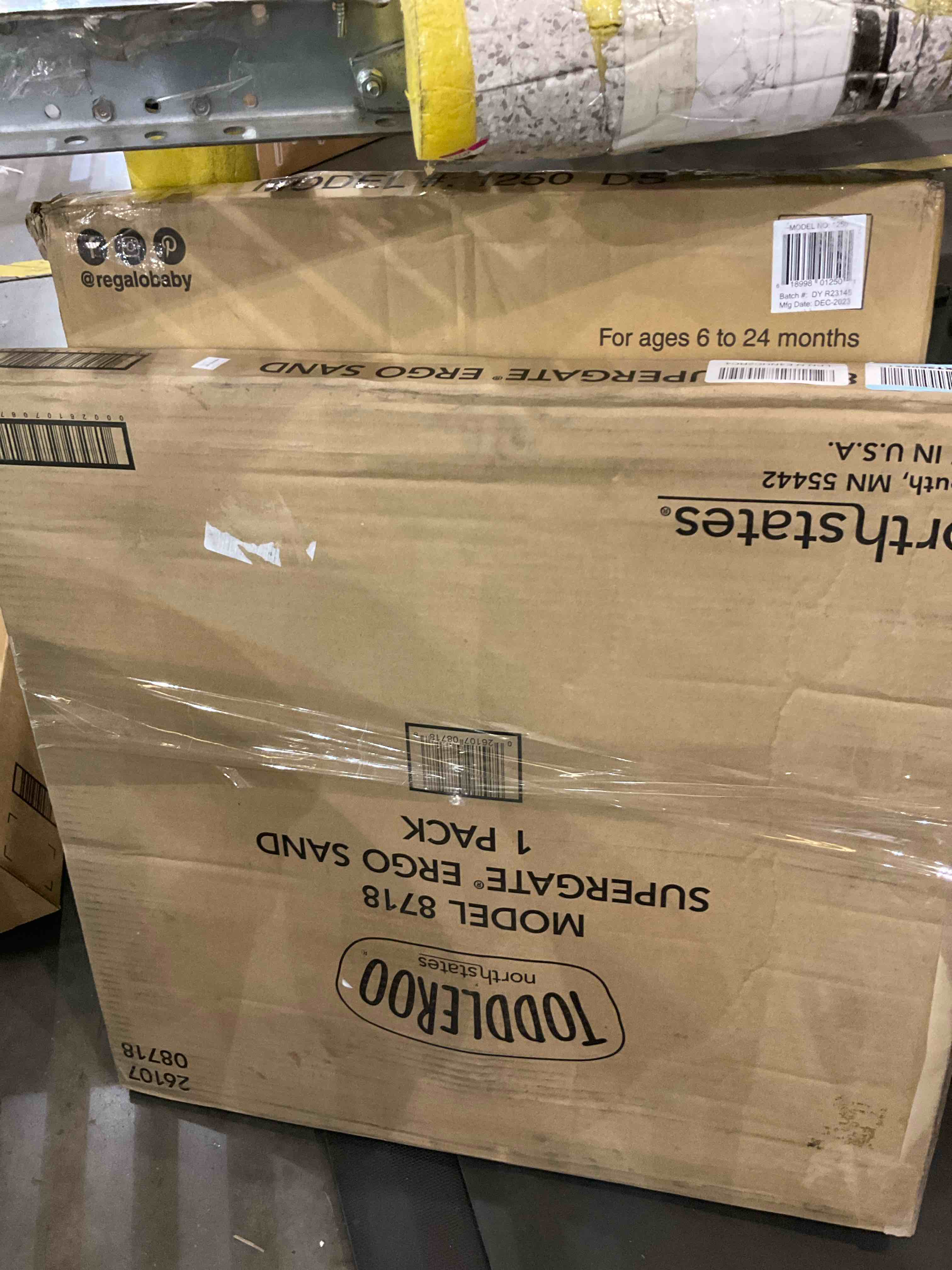 https://s3.amazonaws.com/lotting-images-prod/bidfta/PNK0233708_1726667113861.jpeg