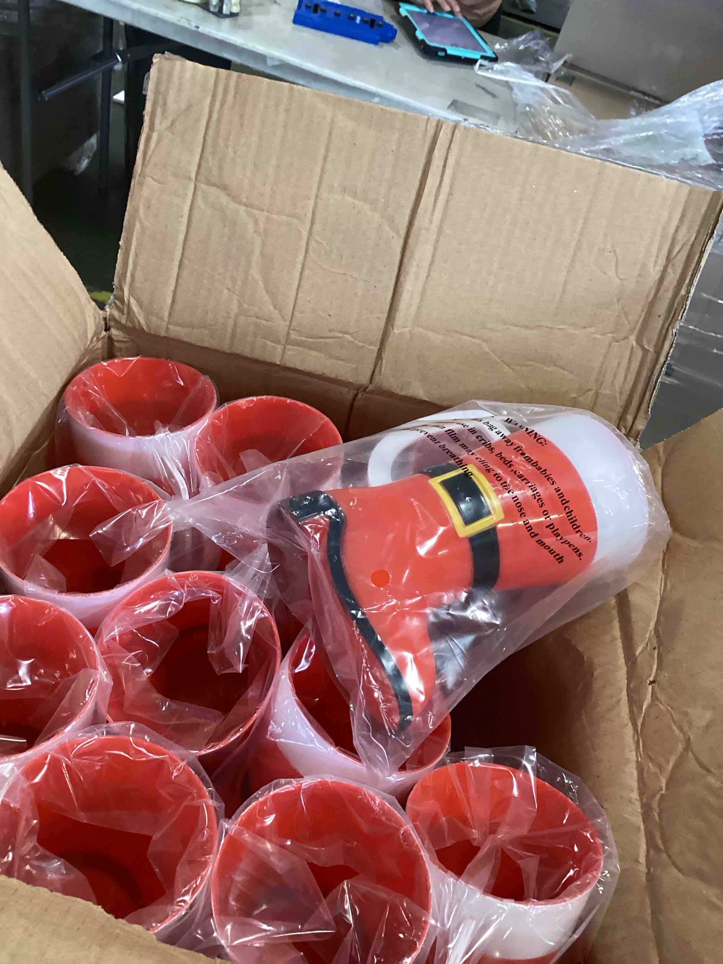https://s3.amazonaws.com/lotting-images-prod/bidfta/PNK0235902_1727365331296.jpeg