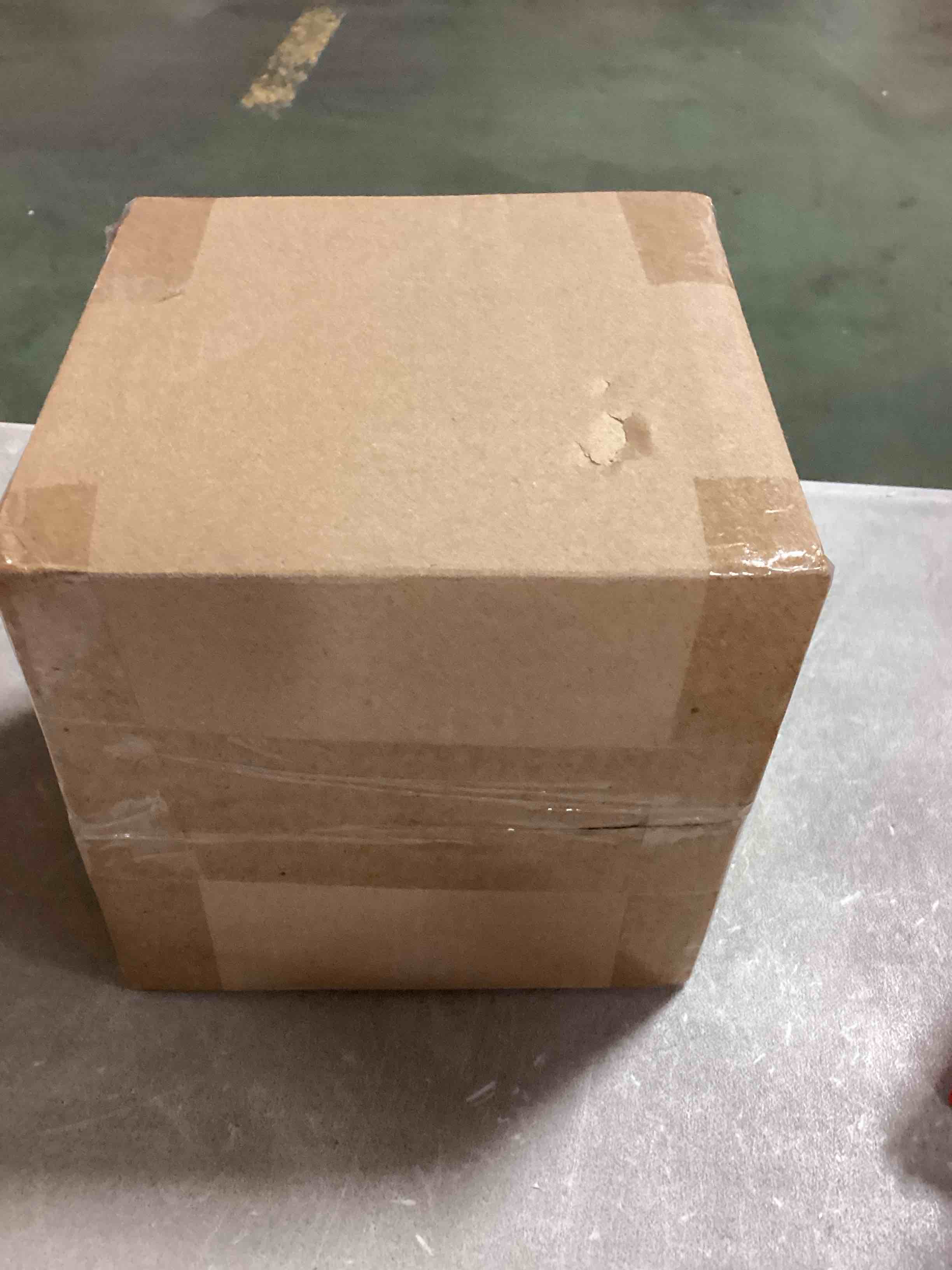 https://s3.amazonaws.com/lotting-images-prod/bidfta/PNK0237198_1727978032567.jpeg