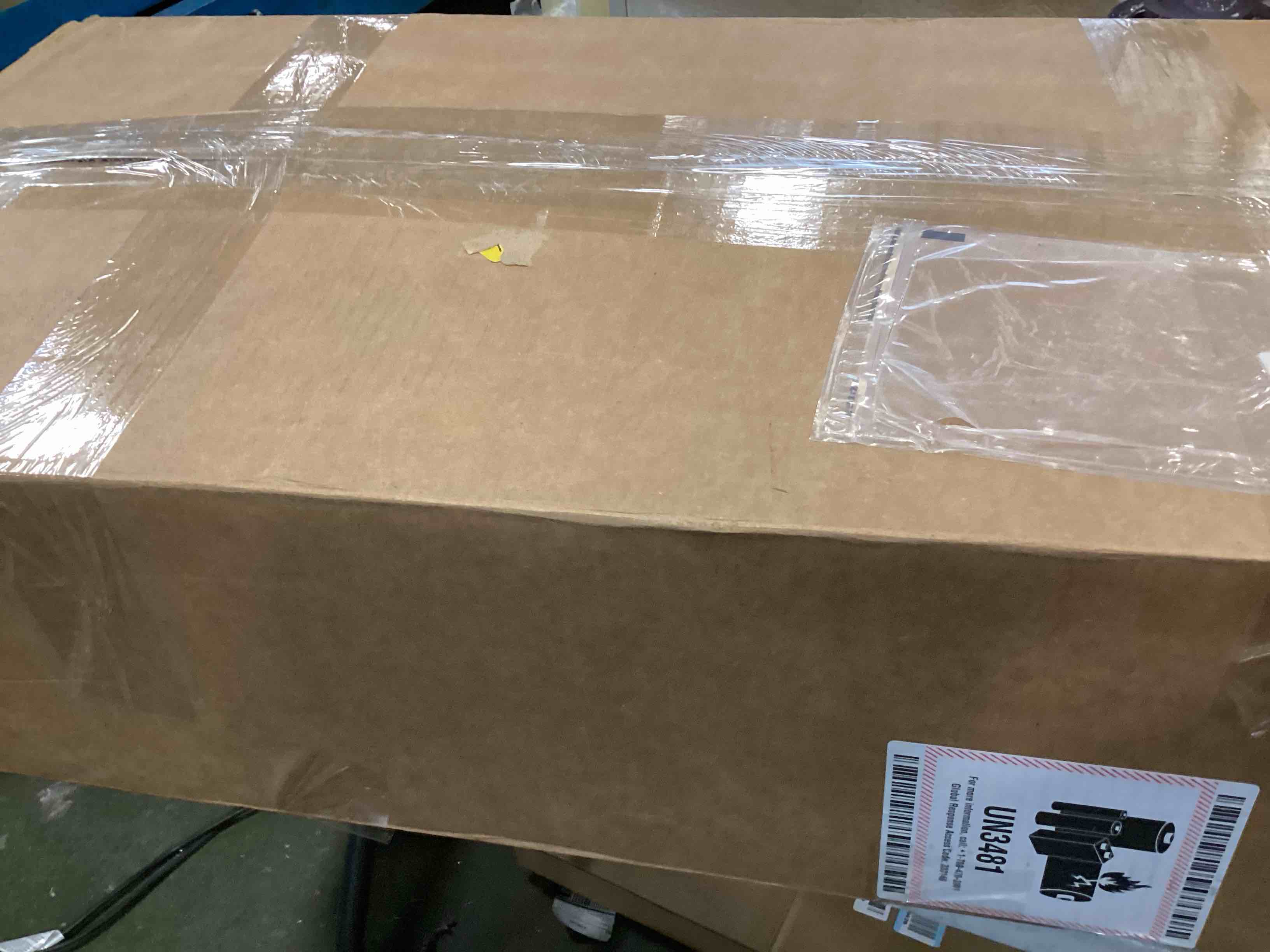 https://s3.amazonaws.com/lotting-images-prod/bidfta/PNK0238092_1727794830437.jpeg
