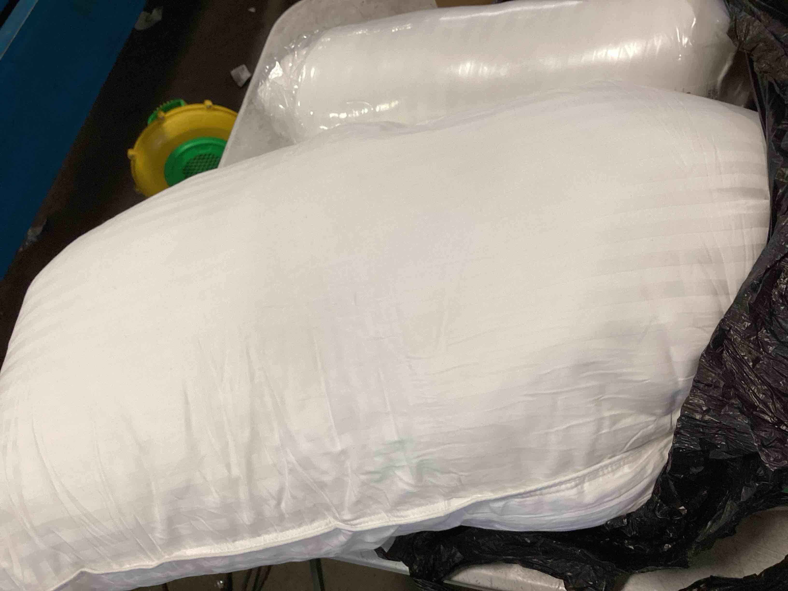 Beckham Hotel Collection Bed Pillows King Size Set of 2 Down