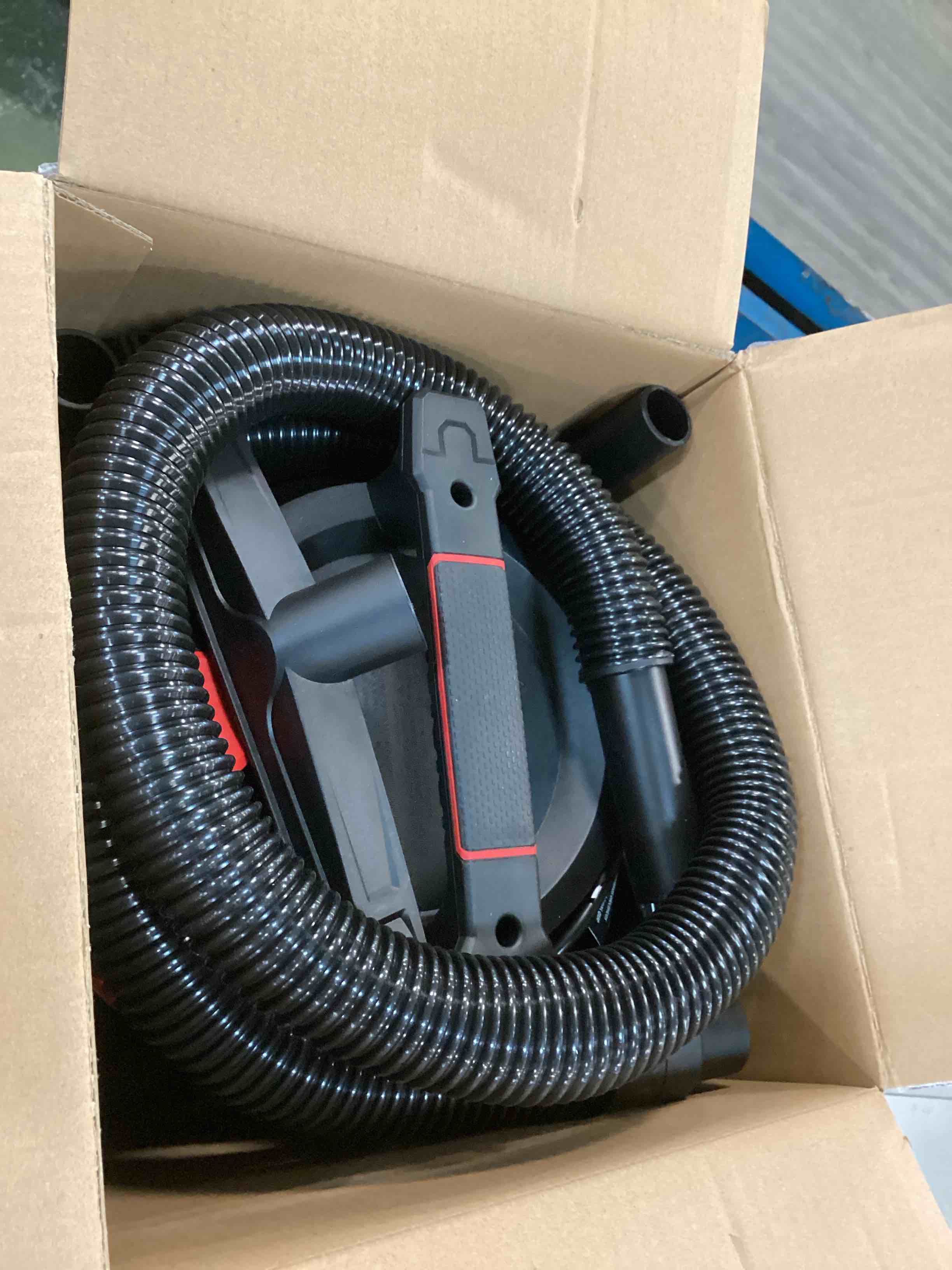 https://s3.amazonaws.com/lotting-images-prod/bidfta/PNK0240162_1728581513320.jpeg