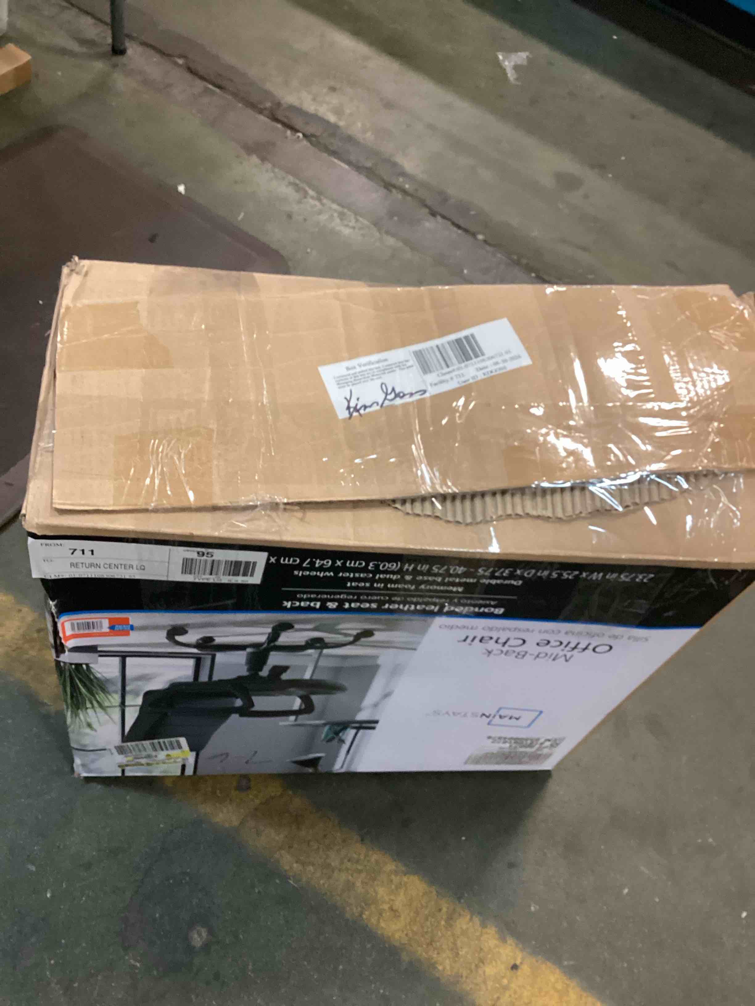 https://s3.amazonaws.com/lotting-images-prod/bidfta/PNK0240472_1728484894294.jpeg