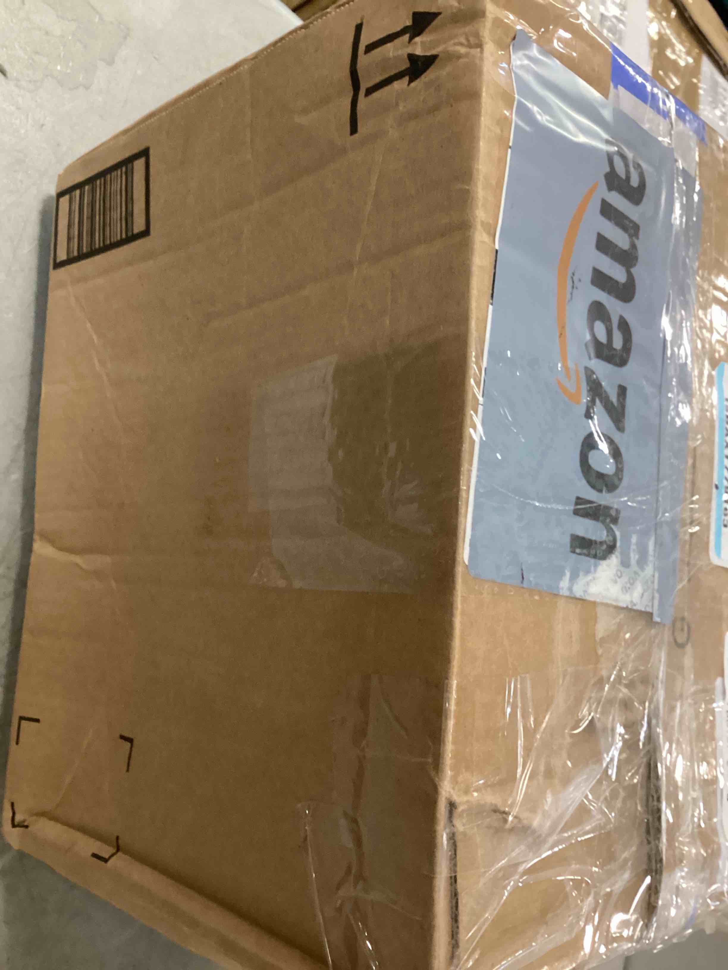 https://s3.amazonaws.com/lotting-images-prod/bidfta/PNK0241258_1727961960181.jpeg