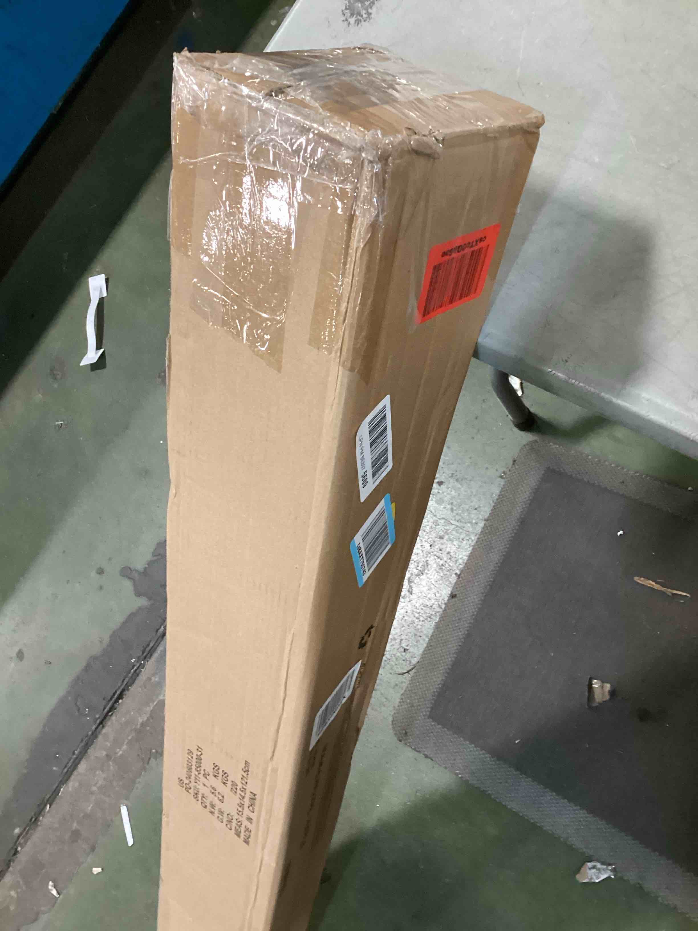 https://s3.amazonaws.com/lotting-images-prod/bidfta/PNK0241297_1727957903505.jpeg