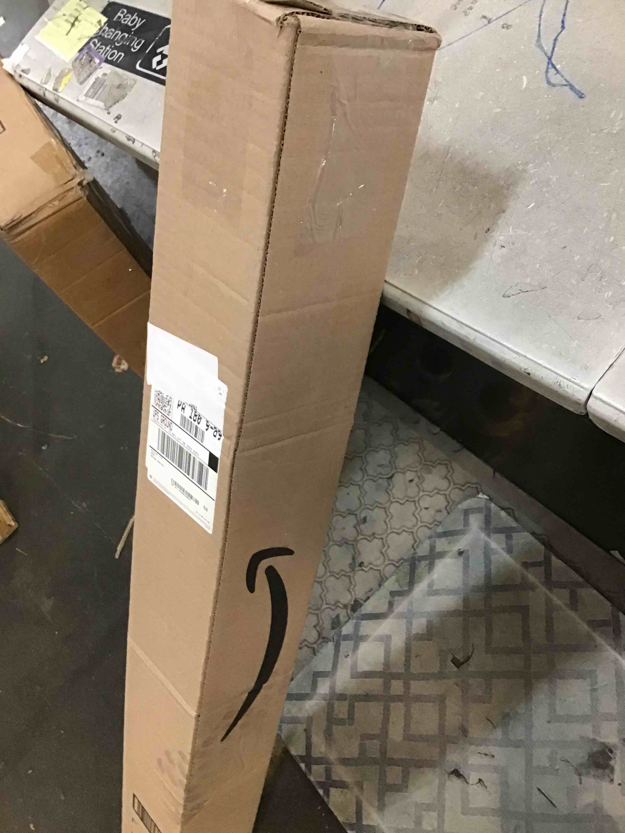 https://s3.amazonaws.com/lotting-images-prod/bidfta/PNK0241368_1727897222794.jpeg