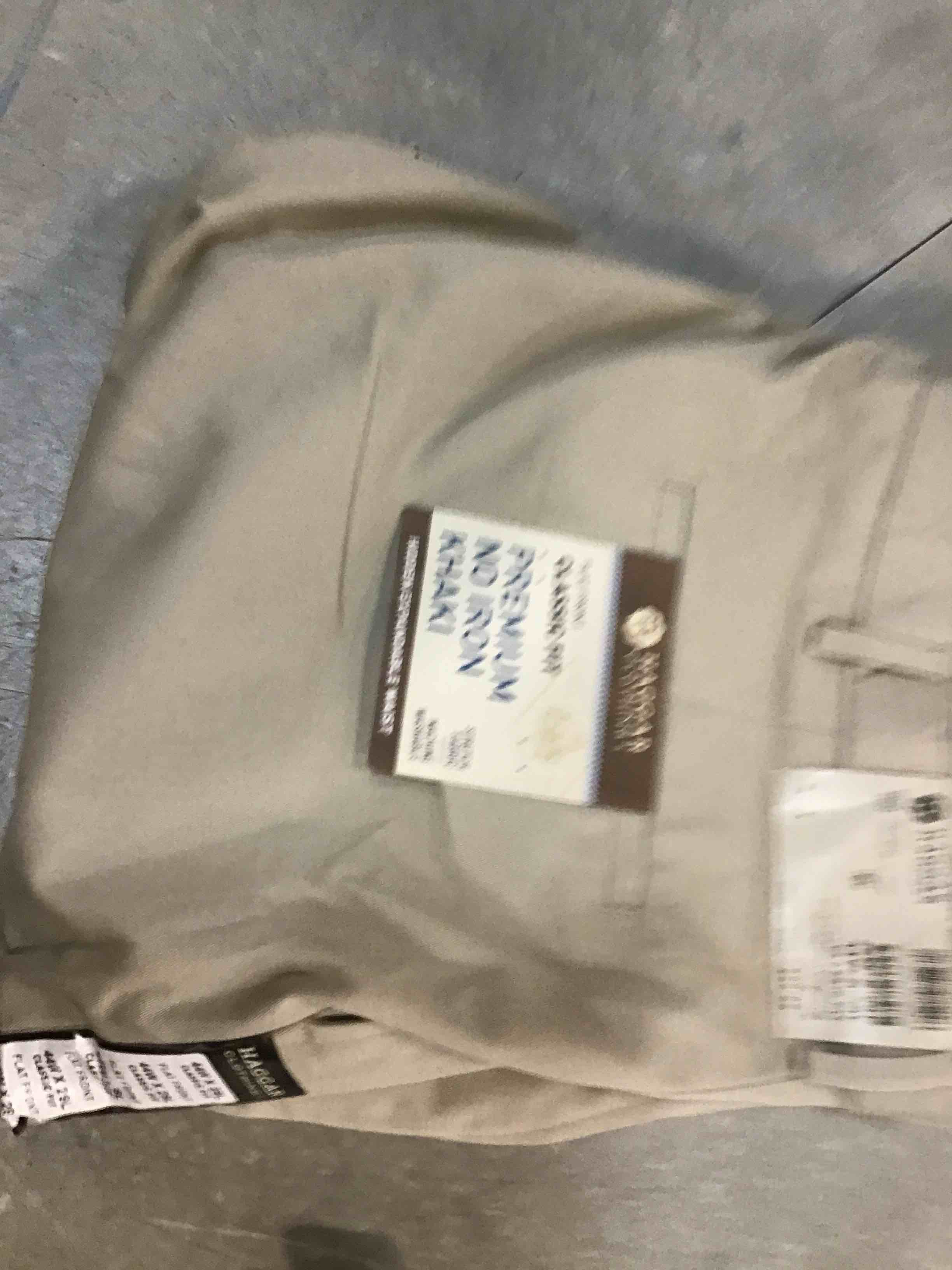 https://s3.amazonaws.com/lotting-images-prod/bidfta/PNK0241427_1727885848673.jpeg
