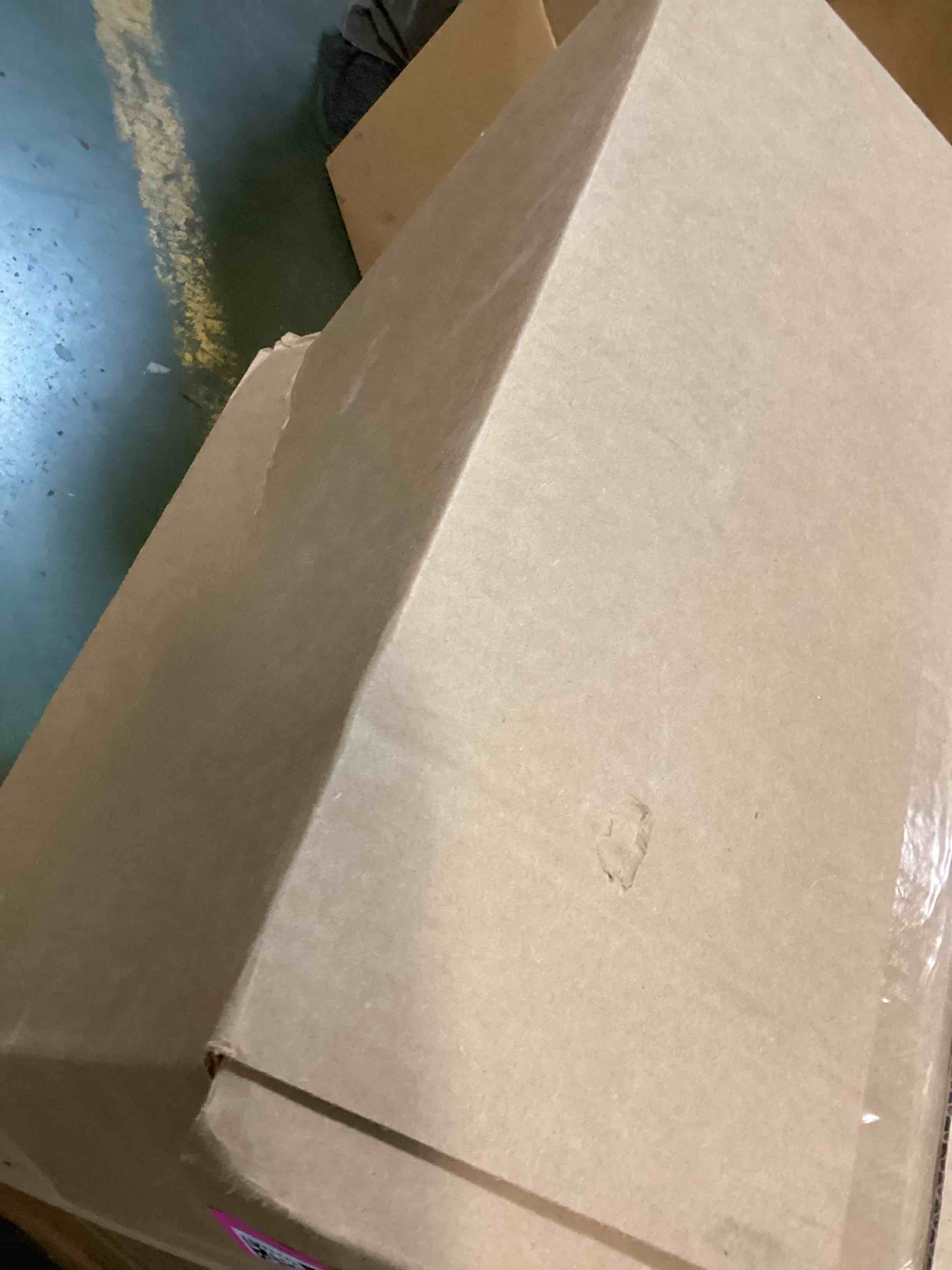 https://s3.amazonaws.com/lotting-images-prod/bidfta/PNK0242302_1729344706527.jpeg
