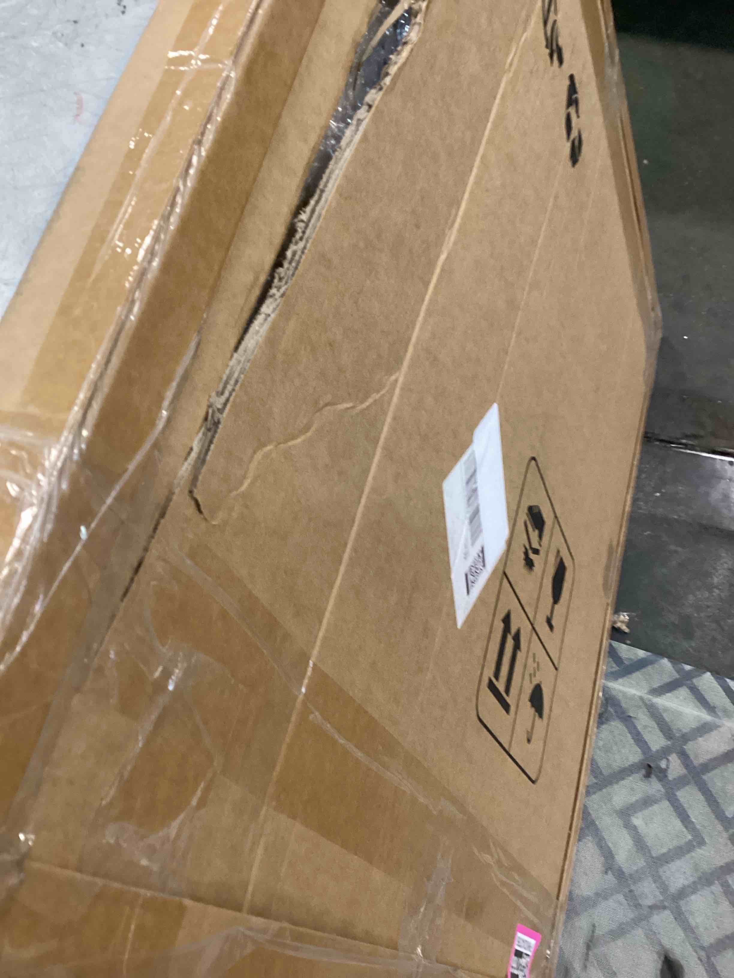 https://s3.amazonaws.com/lotting-images-prod/bidfta/PNK0243766_1728495413002.jpeg