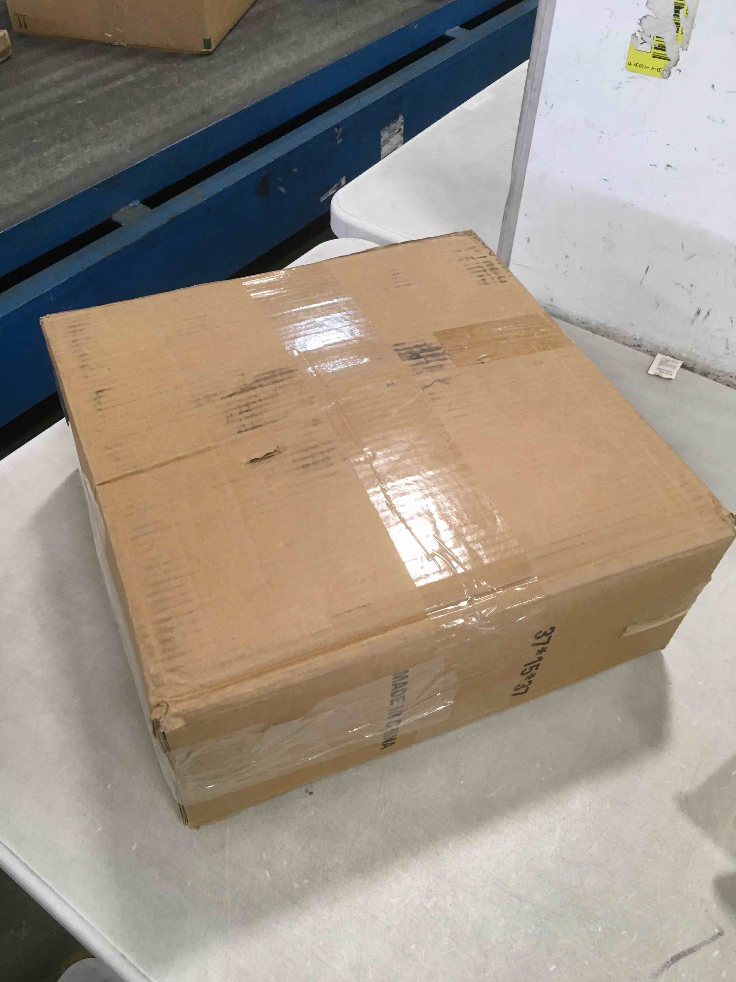https://s3.amazonaws.com/lotting-images-prod/bidfta/PNK0244217_1728047935534.jpeg