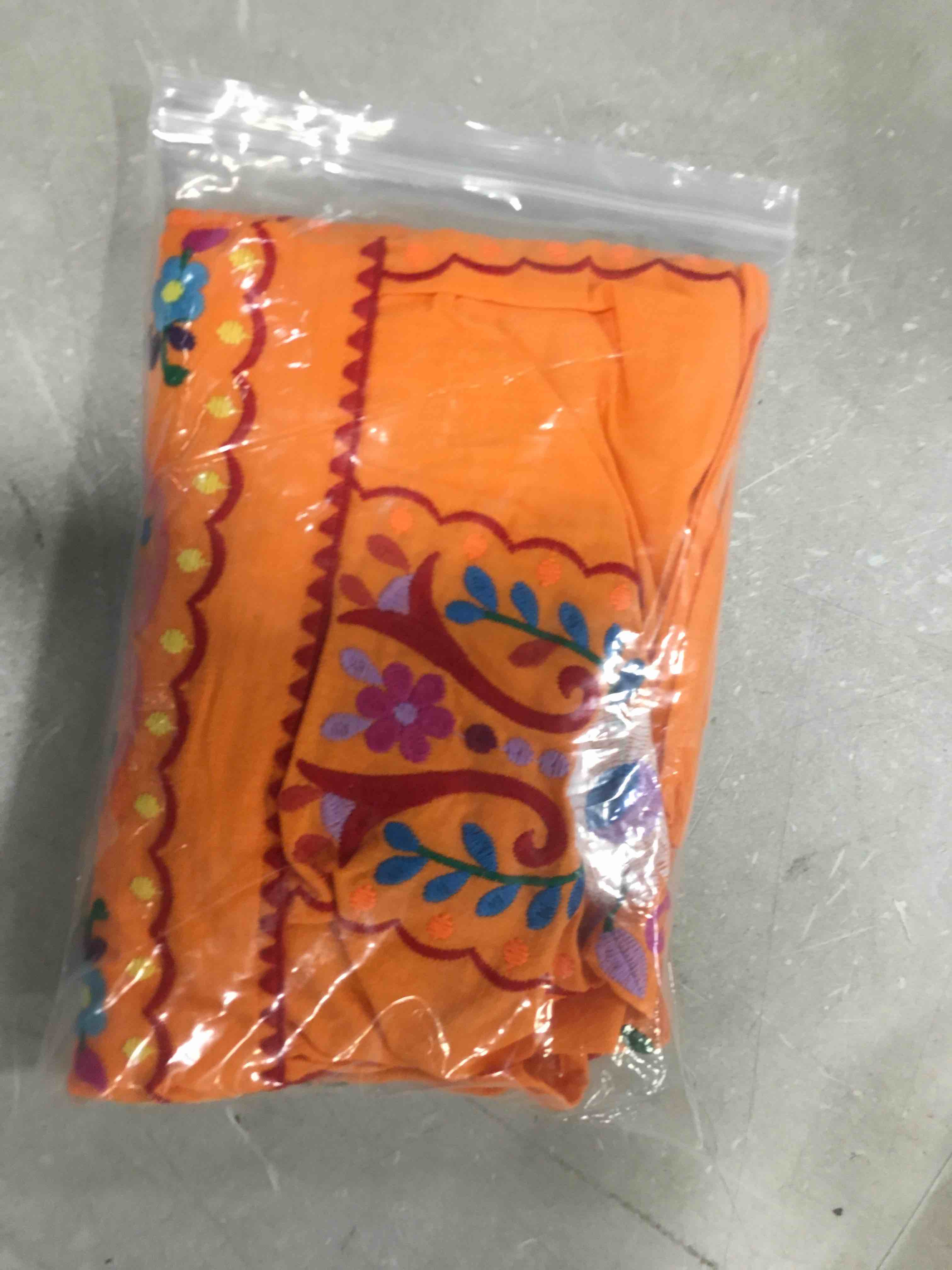 https://s3.amazonaws.com/lotting-images-prod/bidfta/PNK0244653_1727884185786.jpeg