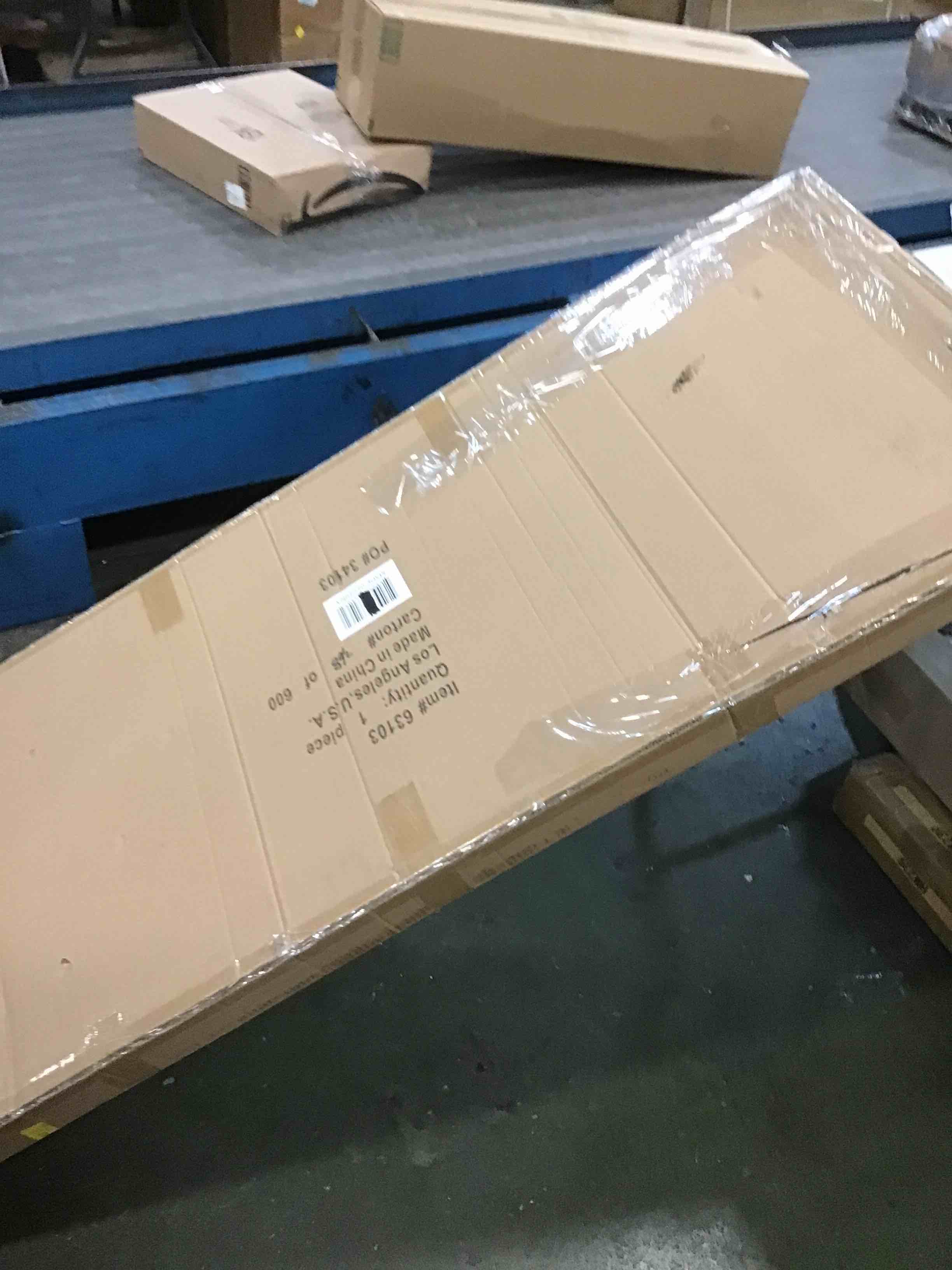 https://s3.amazonaws.com/lotting-images-prod/bidfta/PNK0245320_1727702223892.jpeg