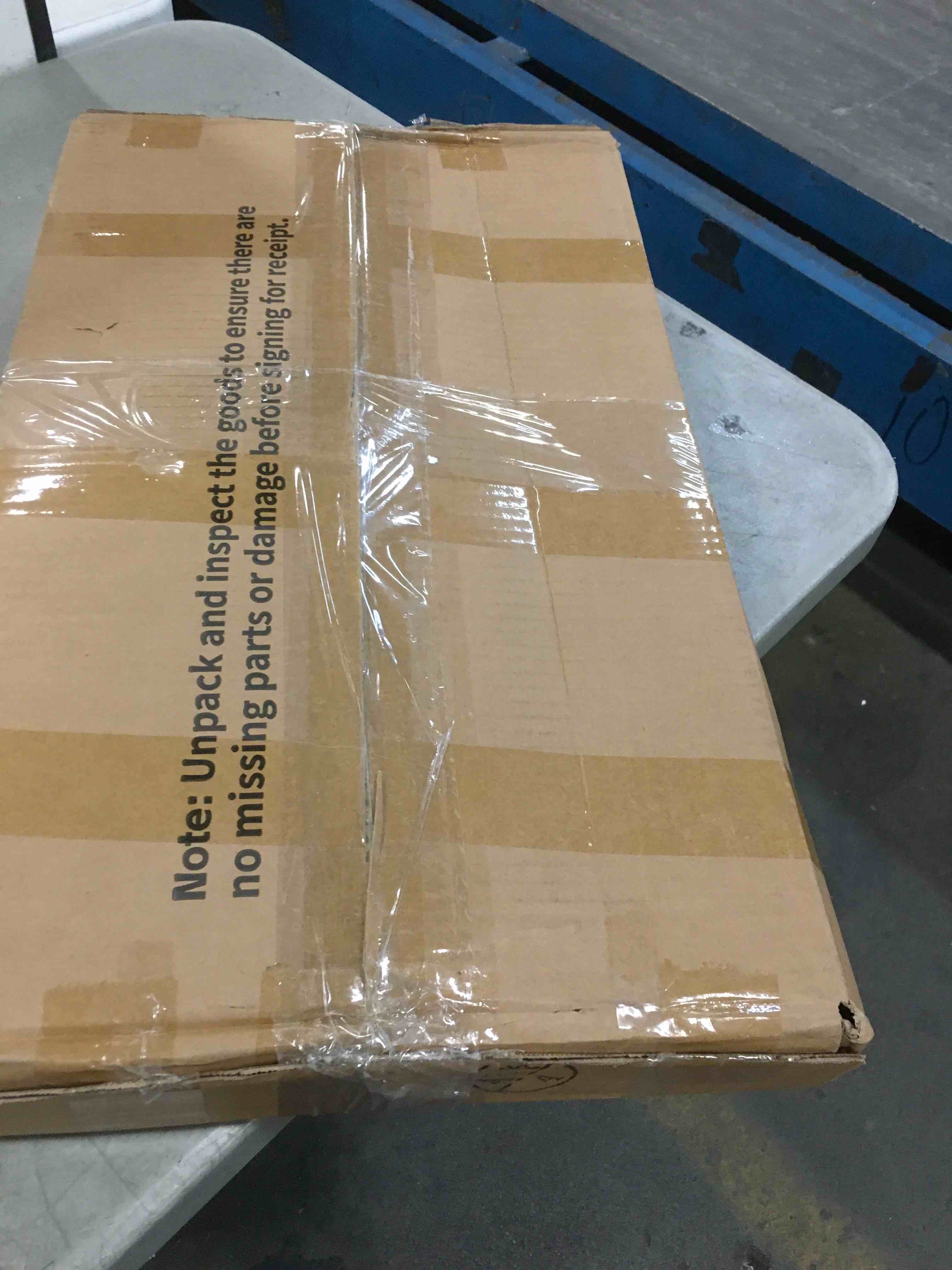 https://s3.amazonaws.com/lotting-images-prod/bidfta/PNK0245812_1727437431399.jpeg