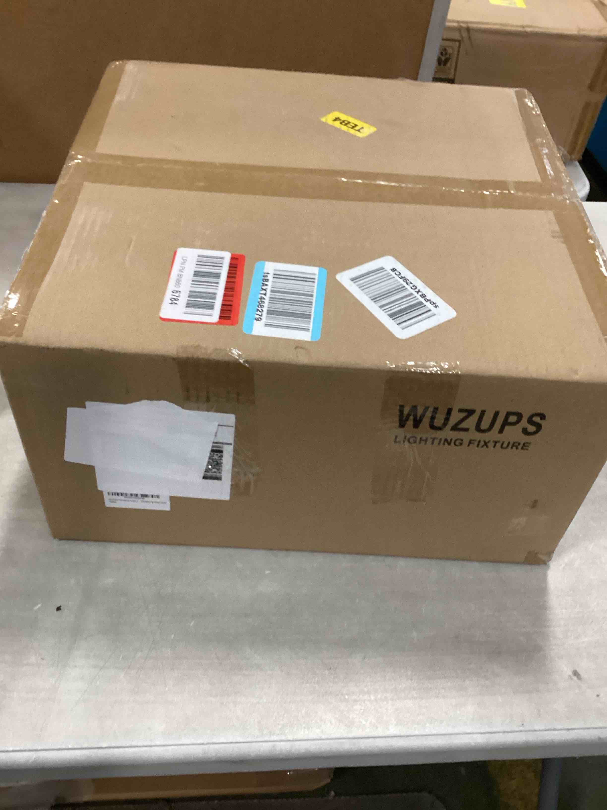 https://s3.amazonaws.com/lotting-images-prod/bidfta/PNK0246908_1727276414235.jpeg