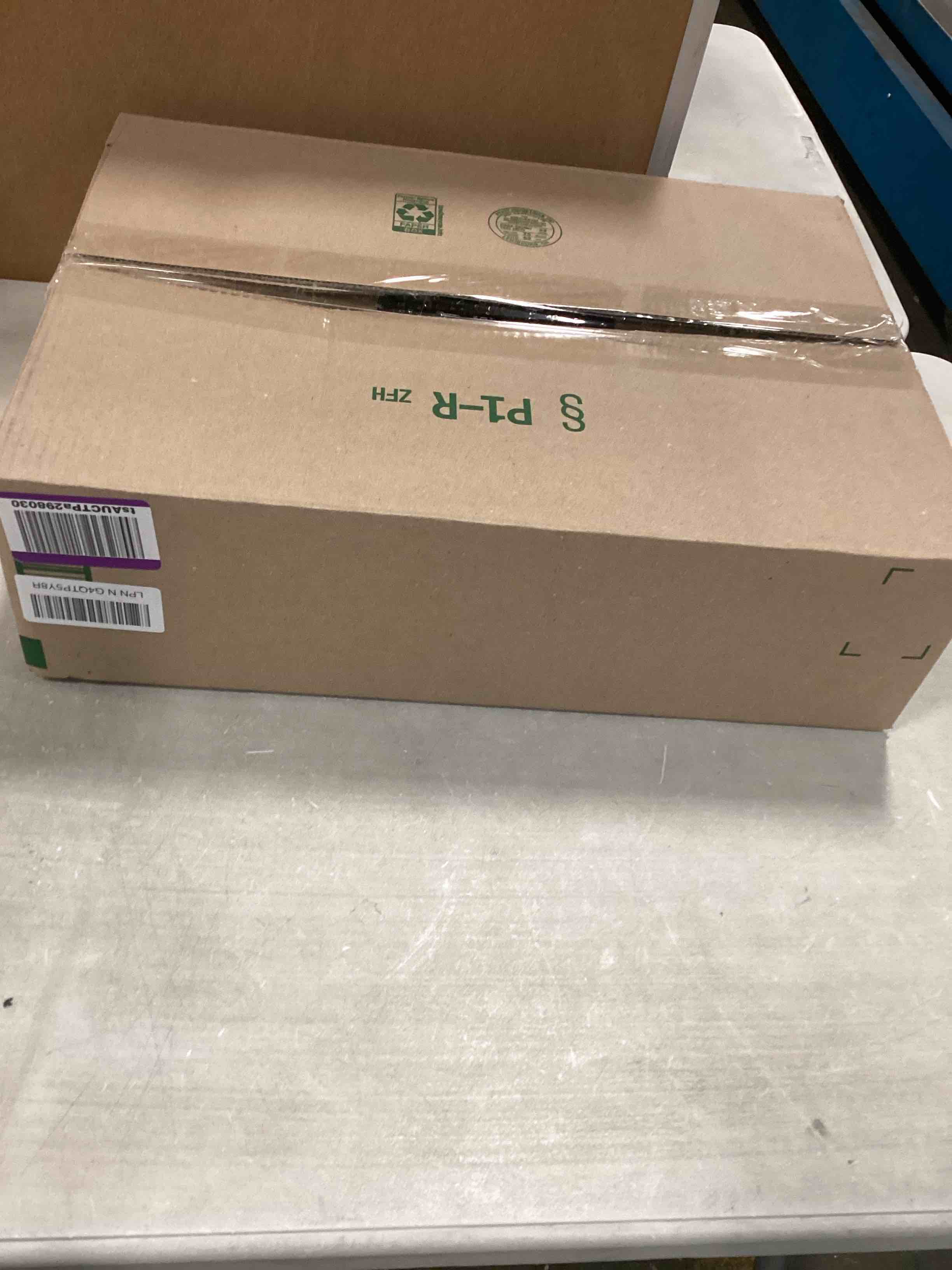 https://s3.amazonaws.com/lotting-images-prod/bidfta/PNK0246942_1727271481111.jpeg