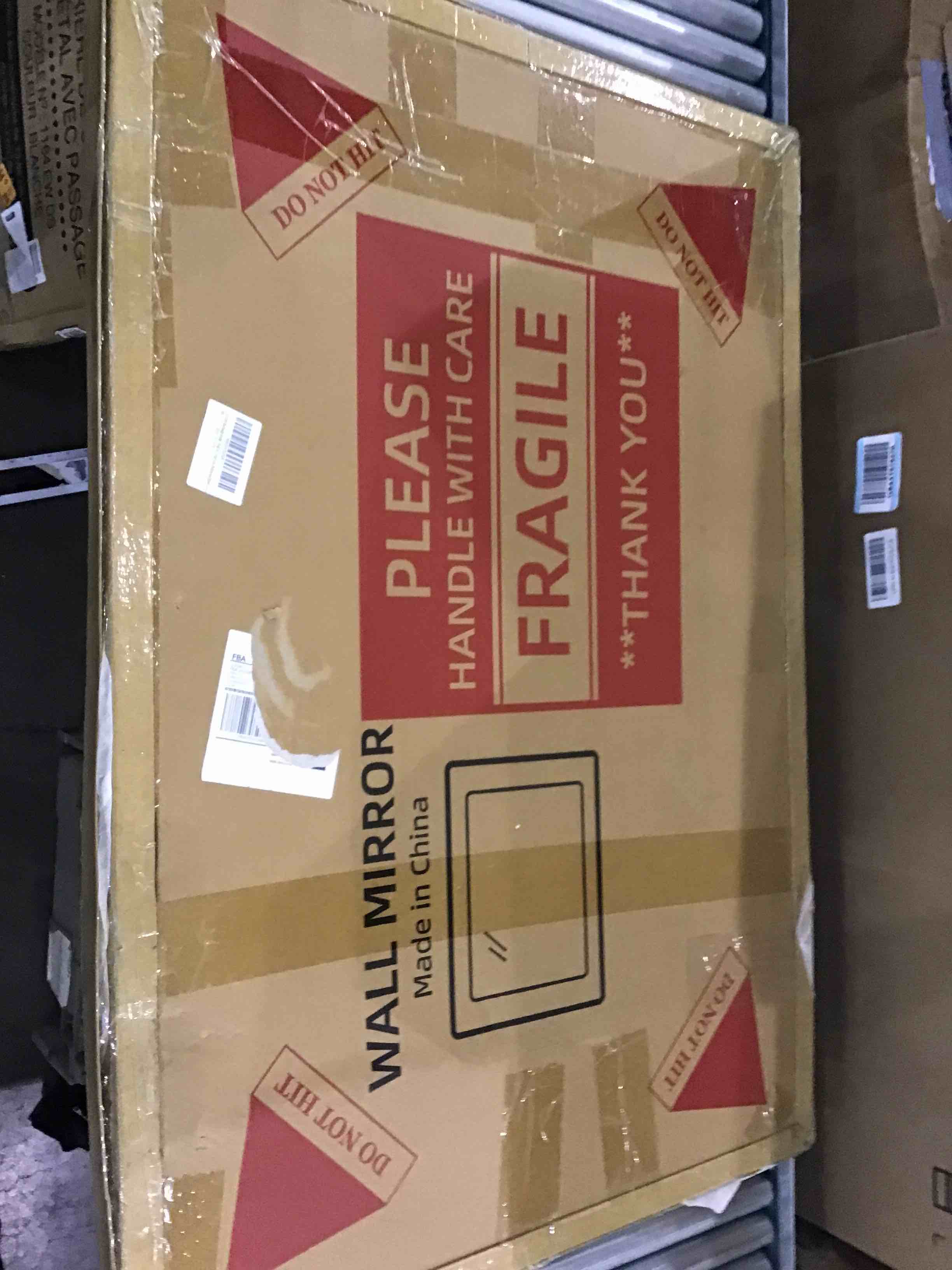 https://s3.amazonaws.com/lotting-images-prod/bidfta/PNK0247719_1726574831362.jpeg