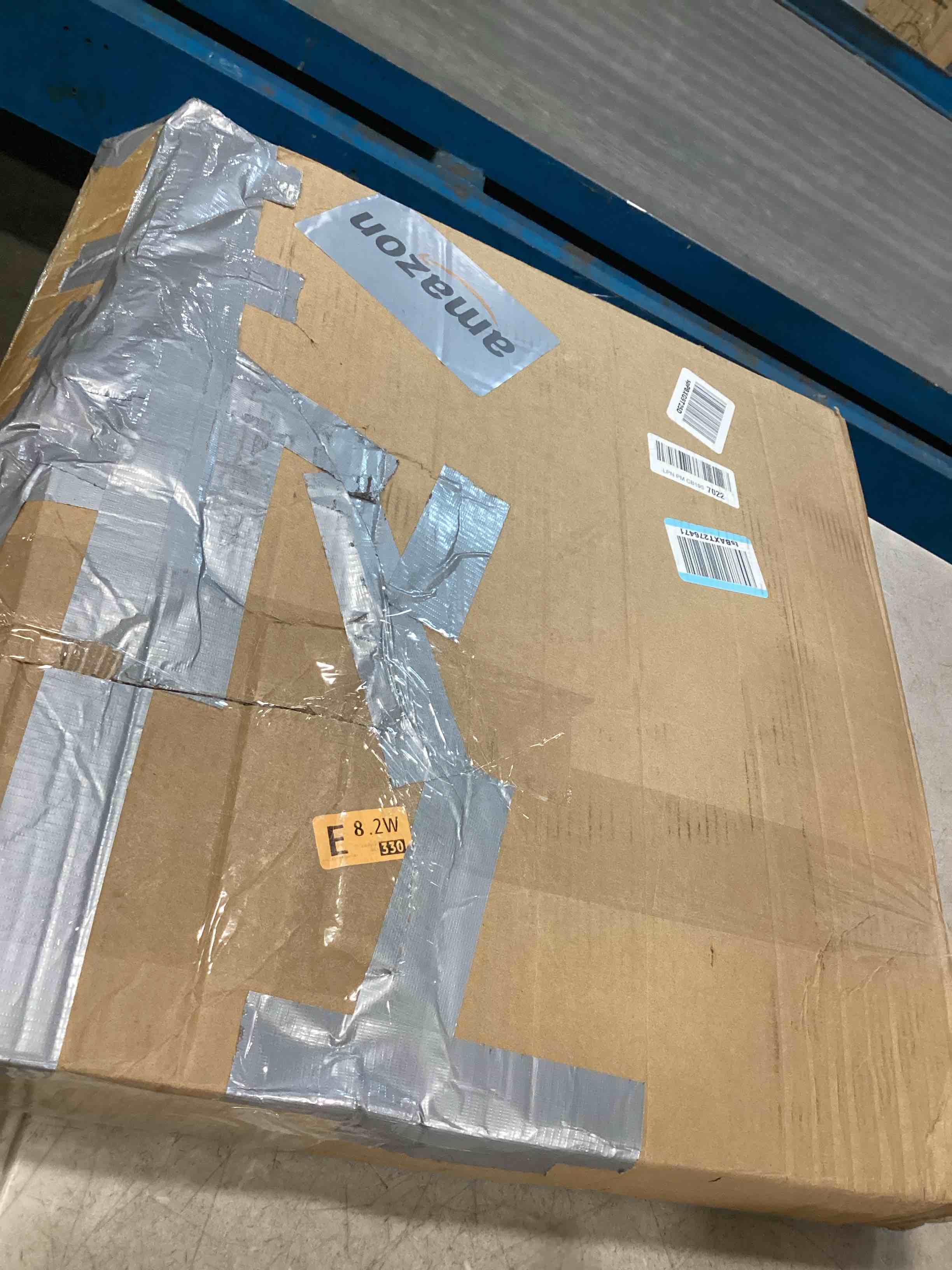 https://s3.amazonaws.com/lotting-images-prod/bidfta/PNK0248510_1727915283887.jpeg