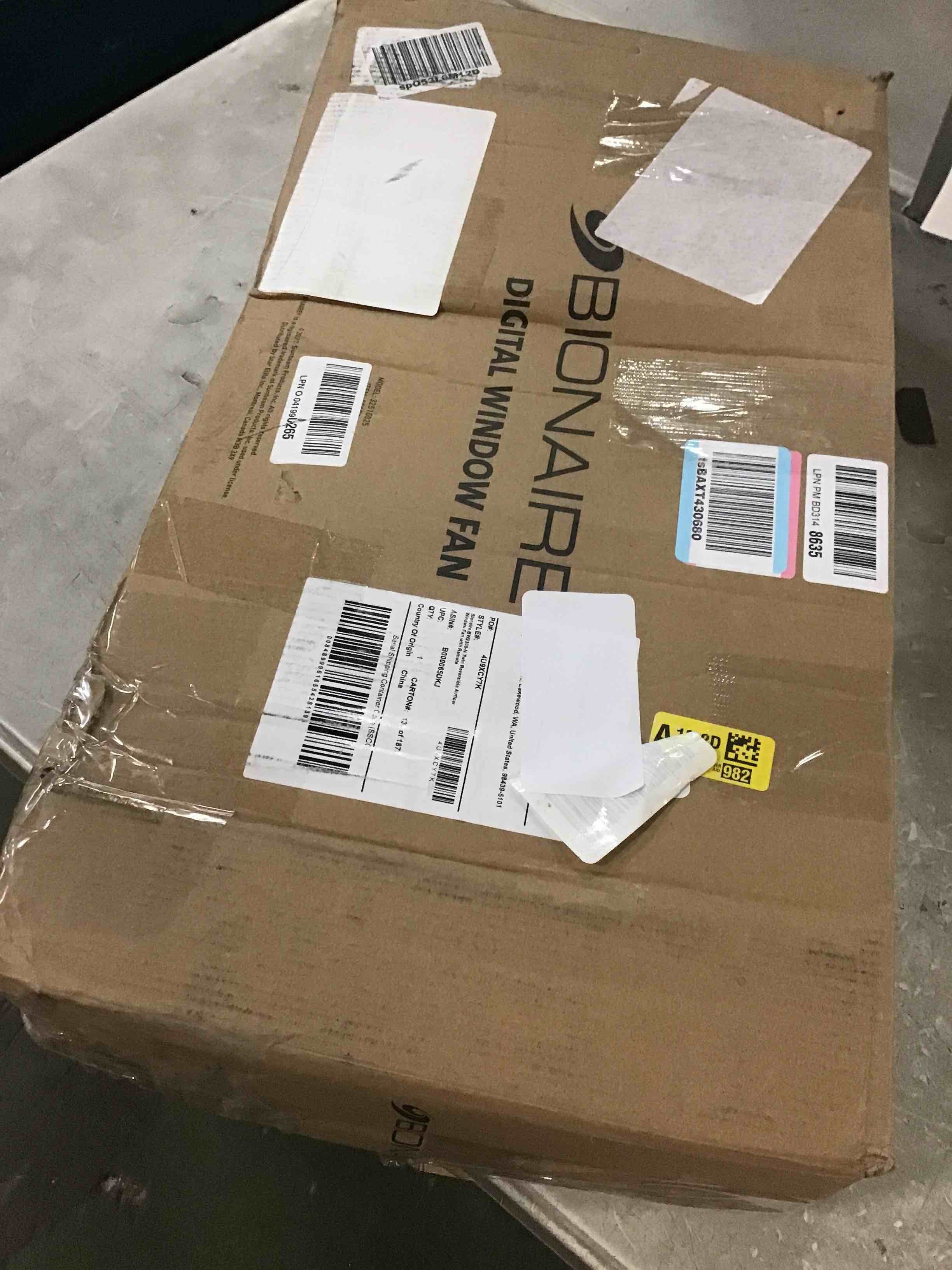 https://s3.amazonaws.com/lotting-images-prod/bidfta/PNK0250123_1728094891774.jpeg