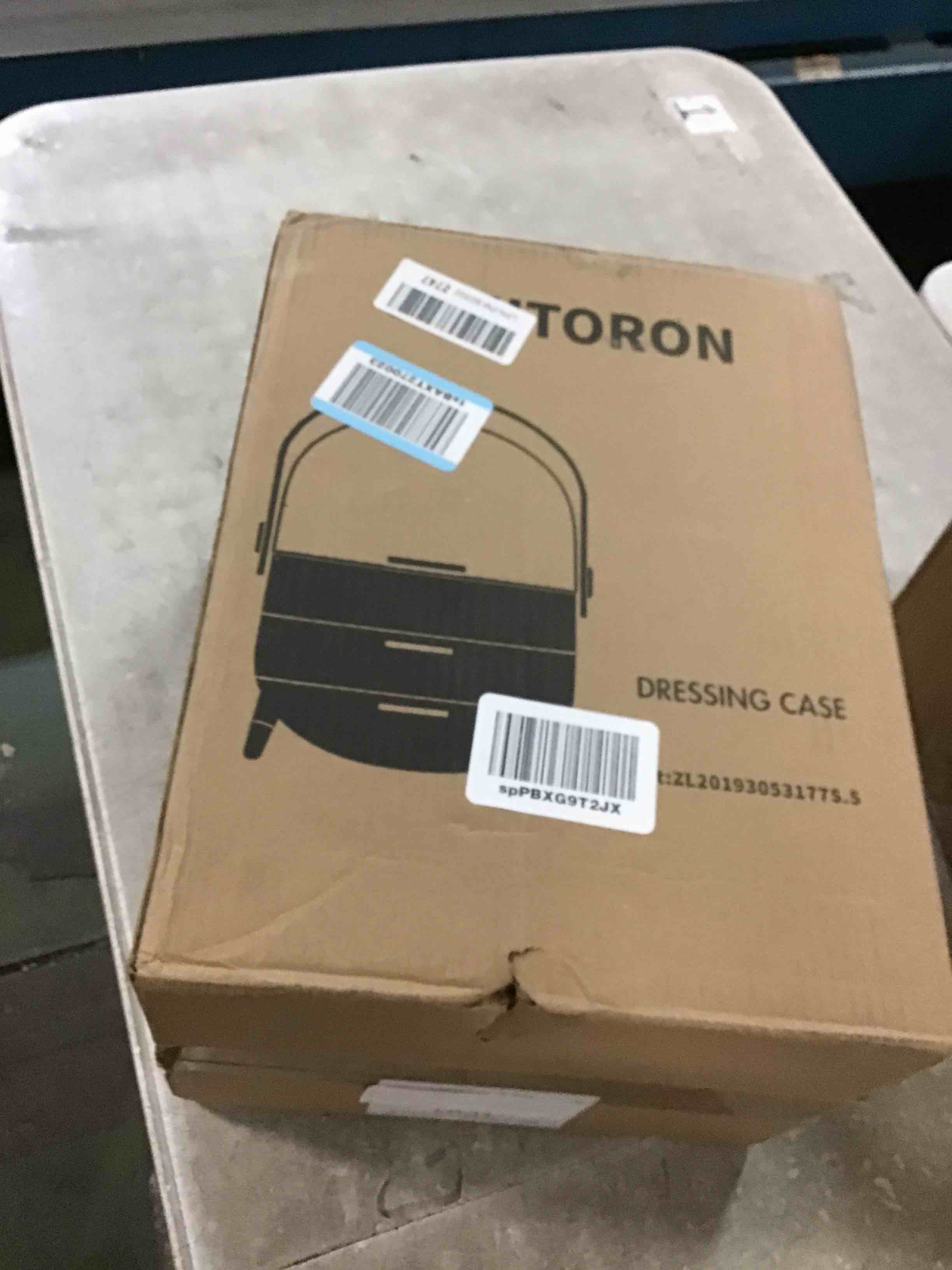 https://s3.amazonaws.com/lotting-images-prod/bidfta/PNK0250660_1727914851612.jpeg