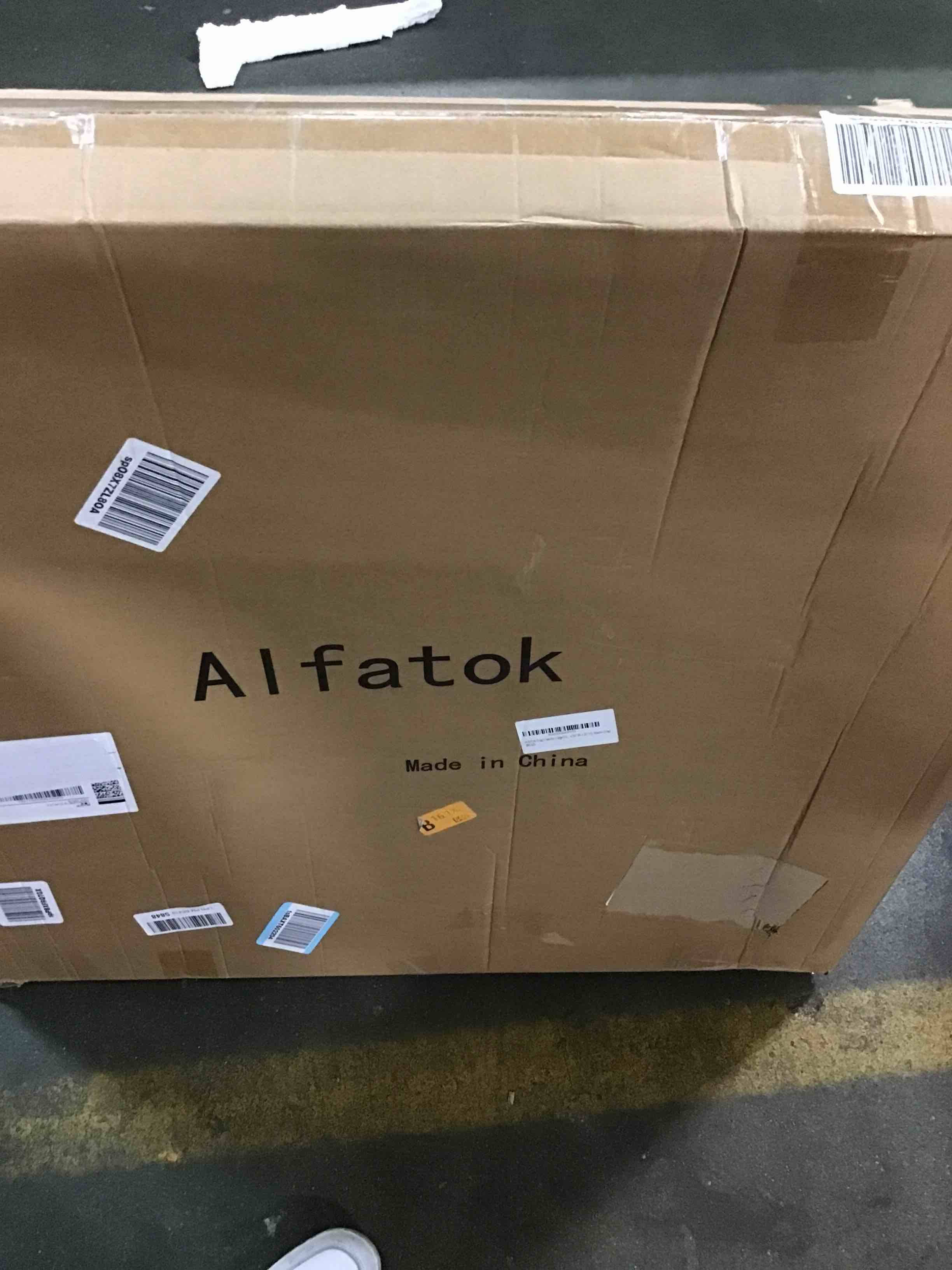 https://s3.amazonaws.com/lotting-images-prod/bidfta/PNK0251097_1727749832844.jpeg