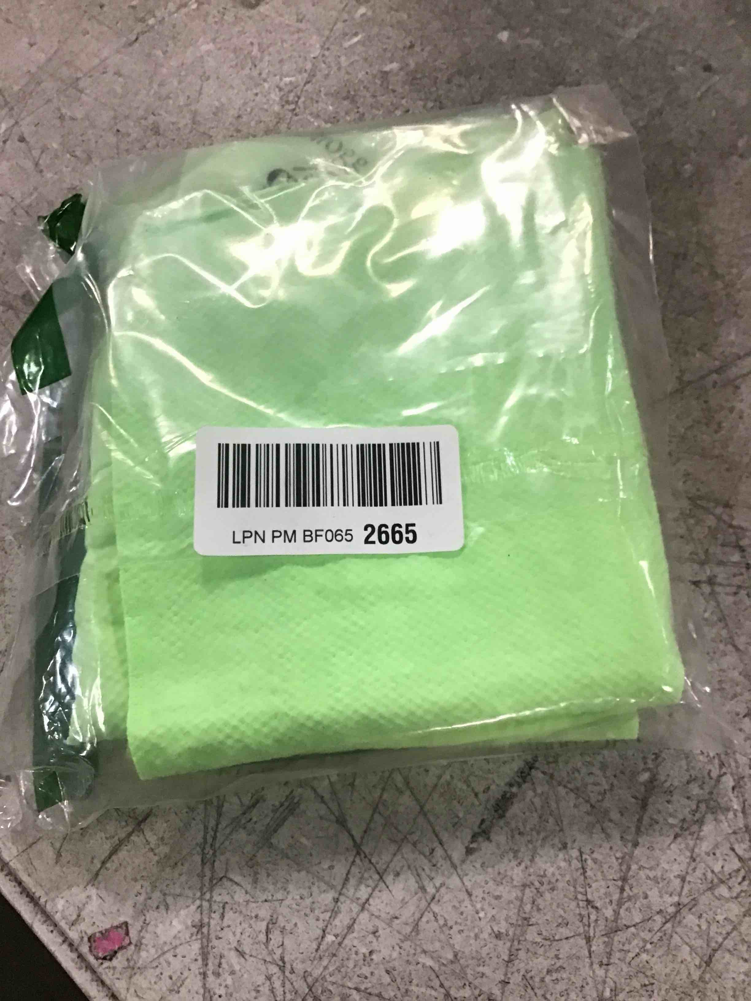https://s3.amazonaws.com/lotting-images-prod/bidfta/PNK0251613_1727401993979.jpeg