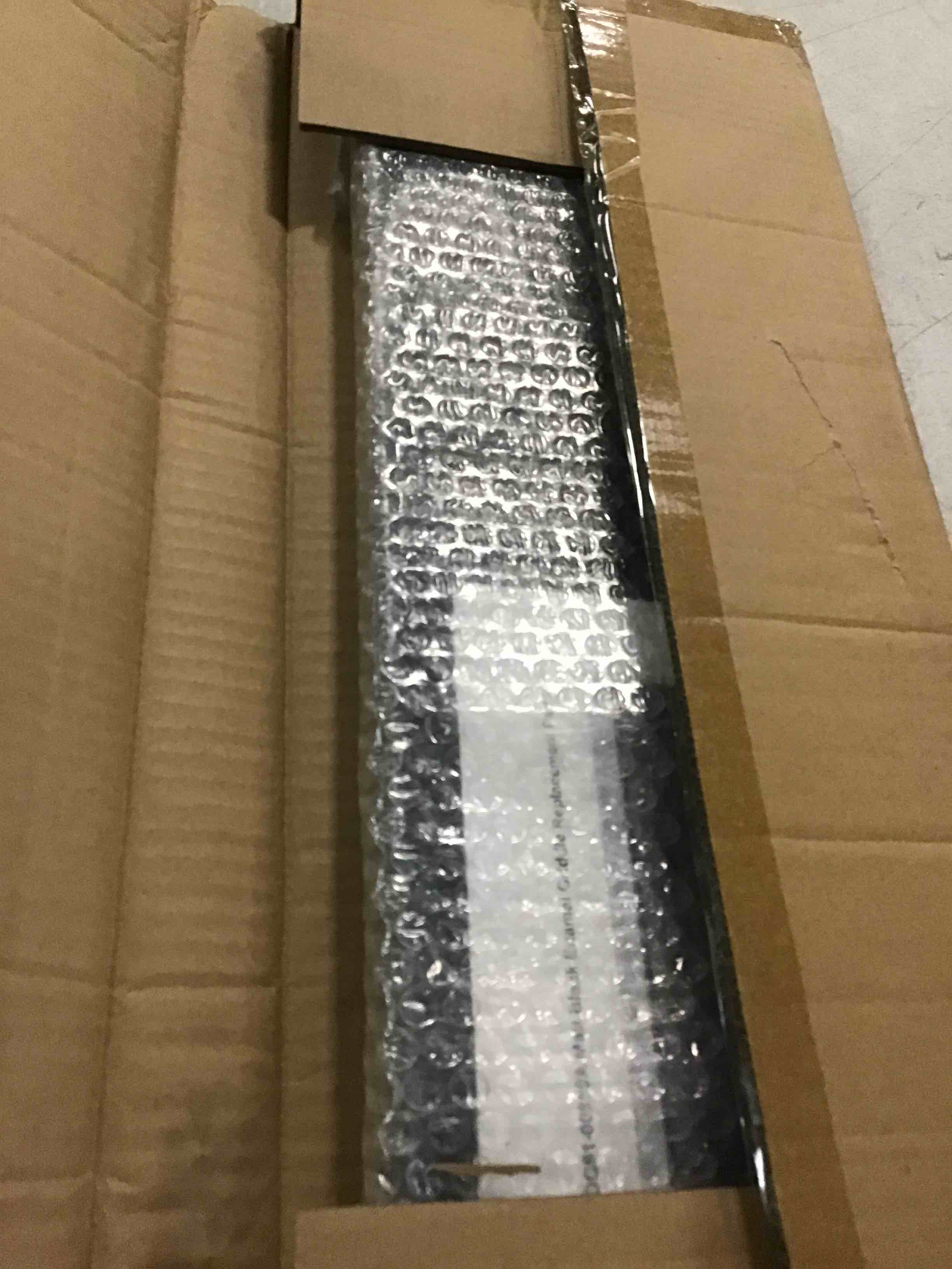 https://s3.amazonaws.com/lotting-images-prod/bidfta/PNK0251693_1727388660458.jpeg