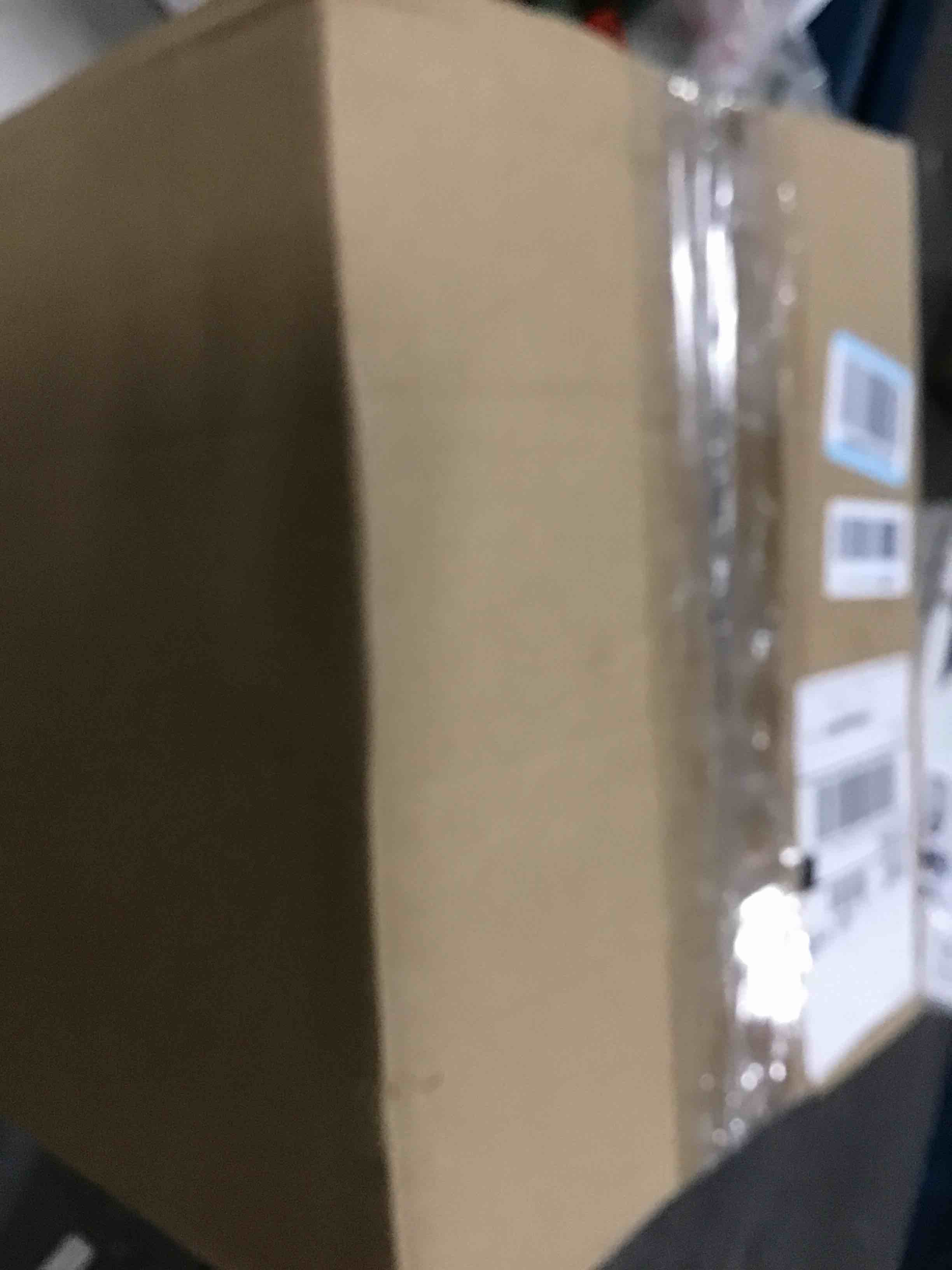 https://s3.amazonaws.com/lotting-images-prod/bidfta/PNK0258640_1734415261941.jpeg