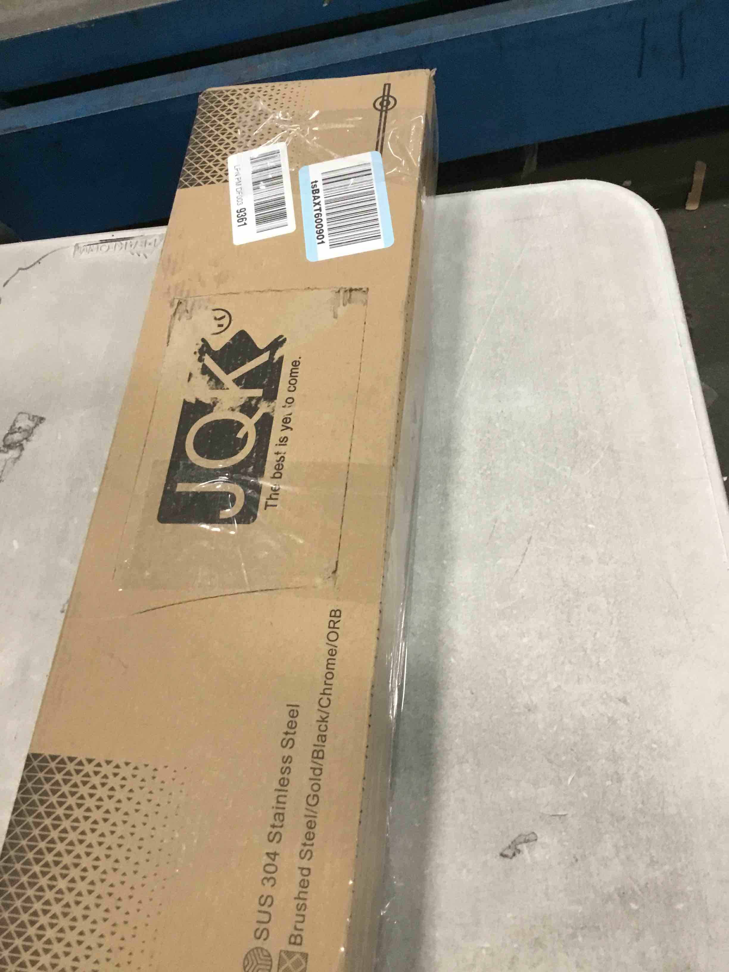 https://s3.amazonaws.com/lotting-images-prod/bidfta/PNK0258801_1734191217423.jpeg
