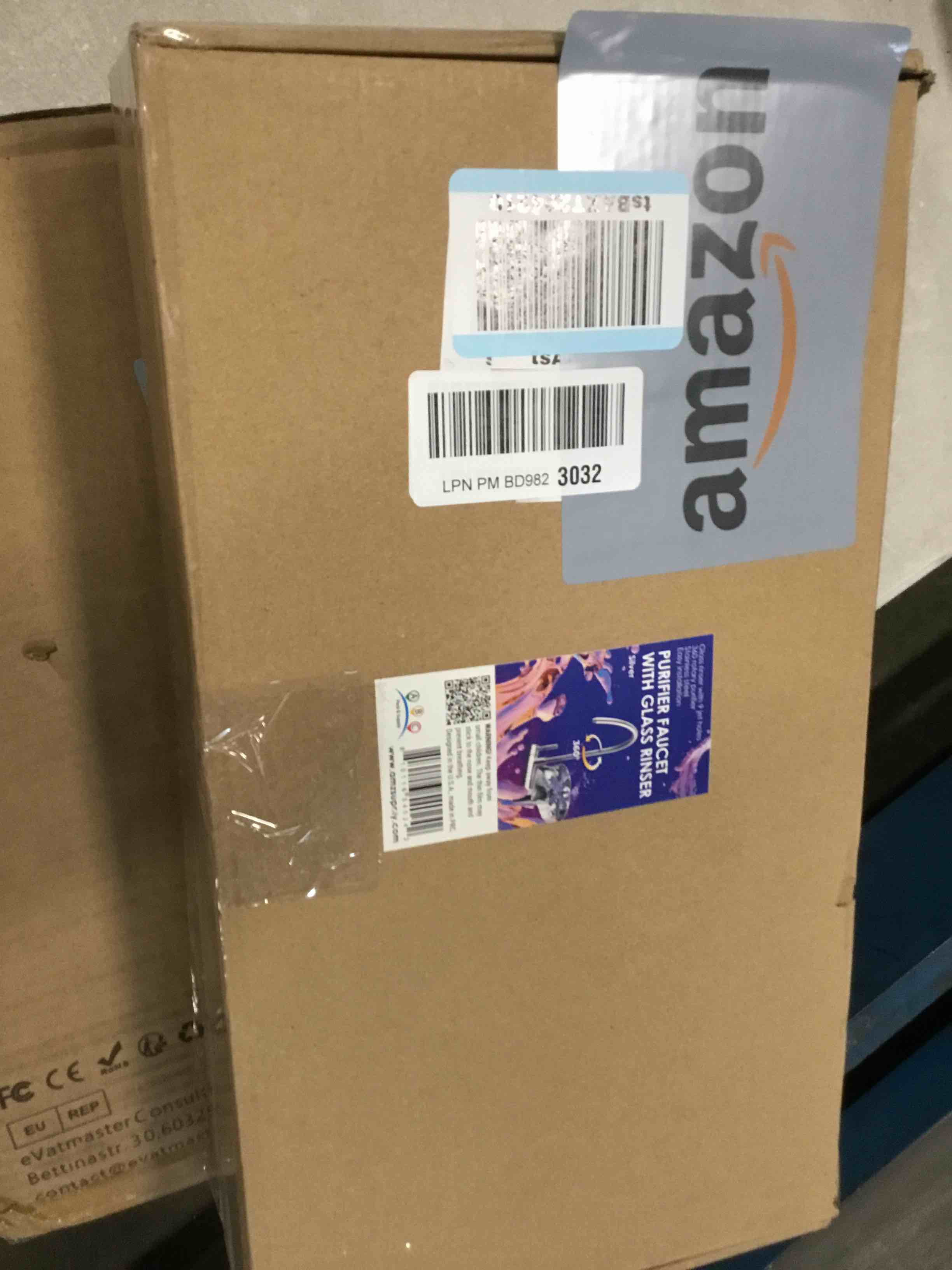 https://s3.amazonaws.com/lotting-images-prod/bidfta/PNK0259298_1734054291884.jpeg