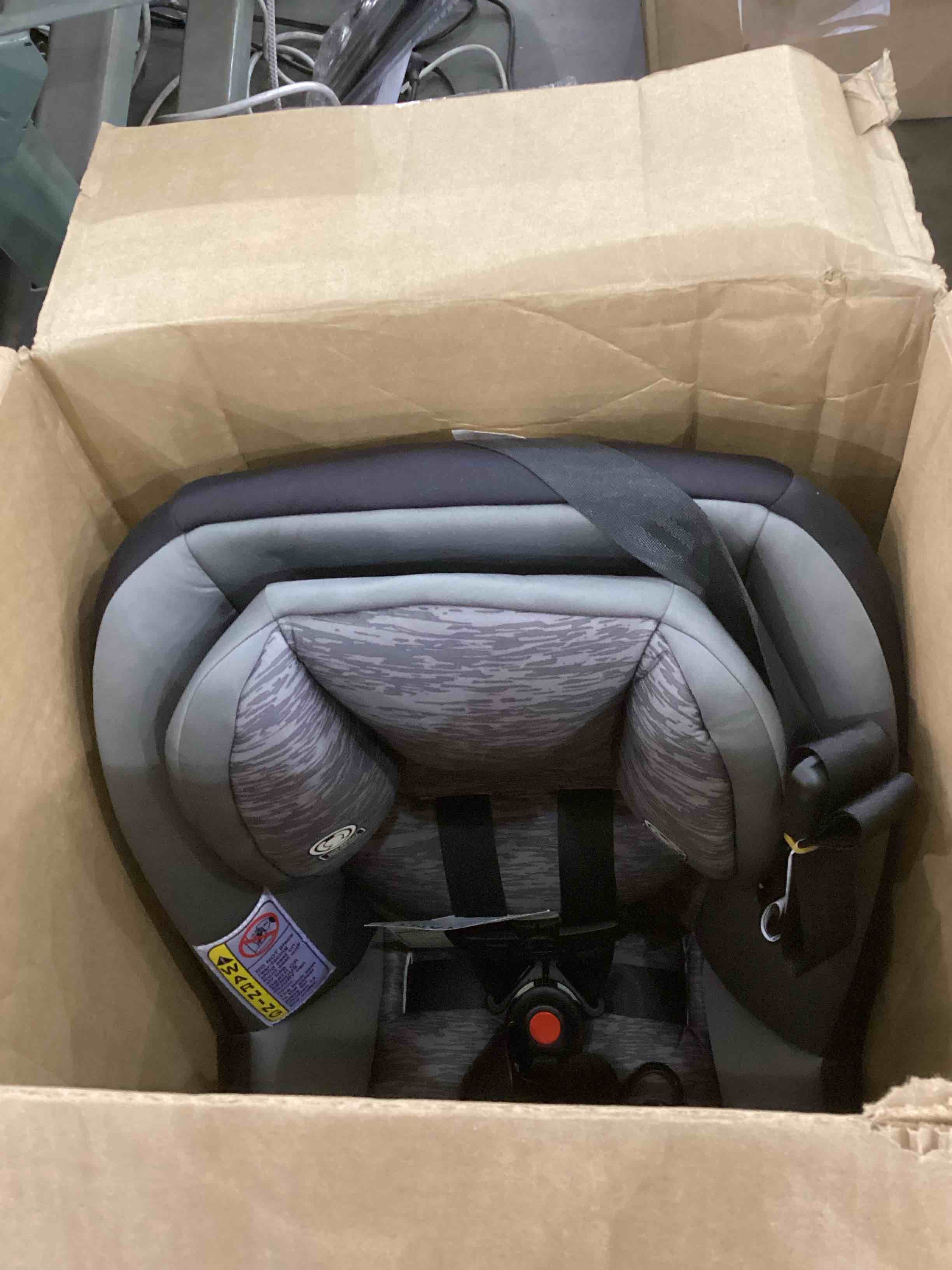 Cosco Mighty Fit 65 DX Convertible Car Seat, Heather Onyx